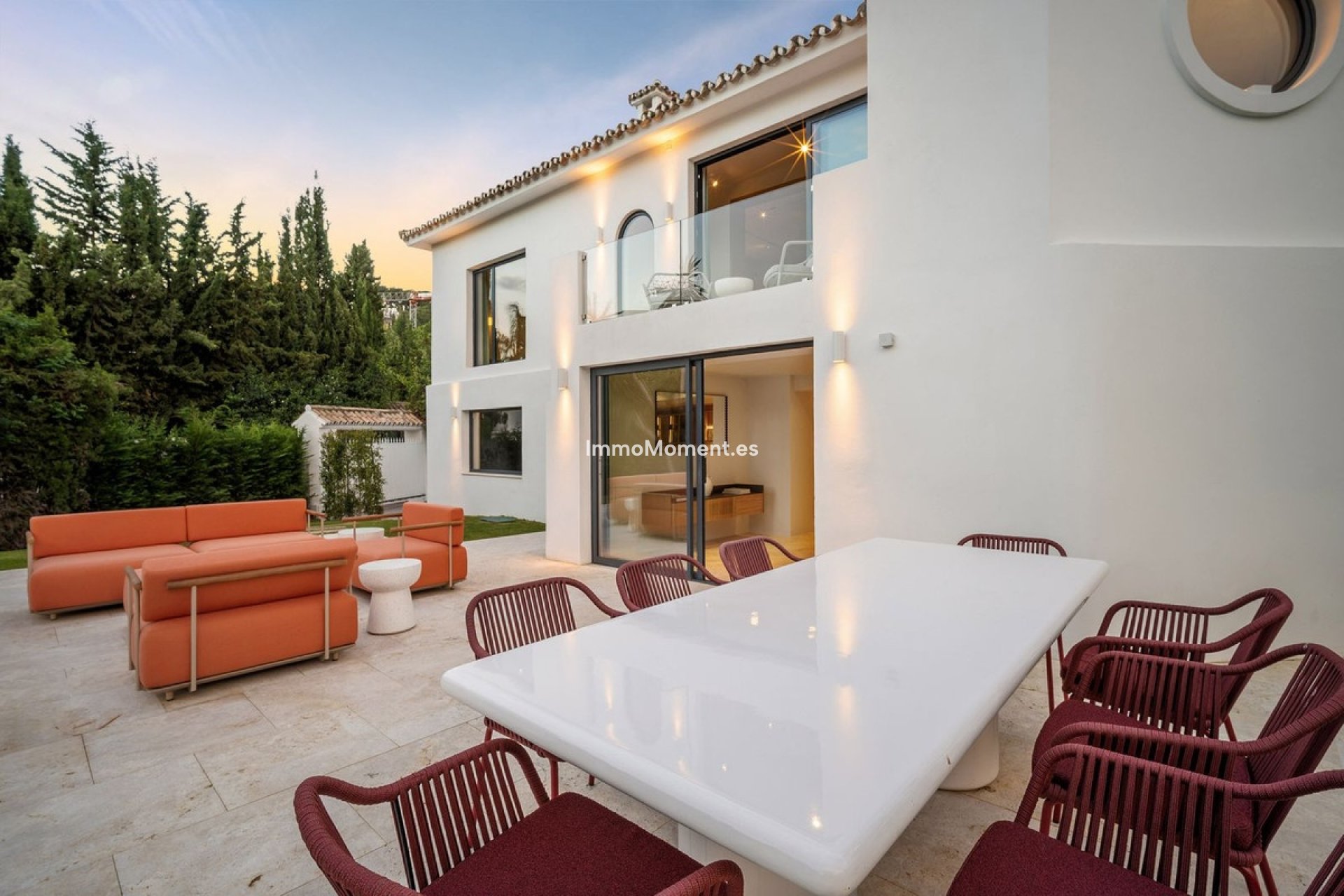 Resale - Detached villa - Marbella - Nueva Andalucía