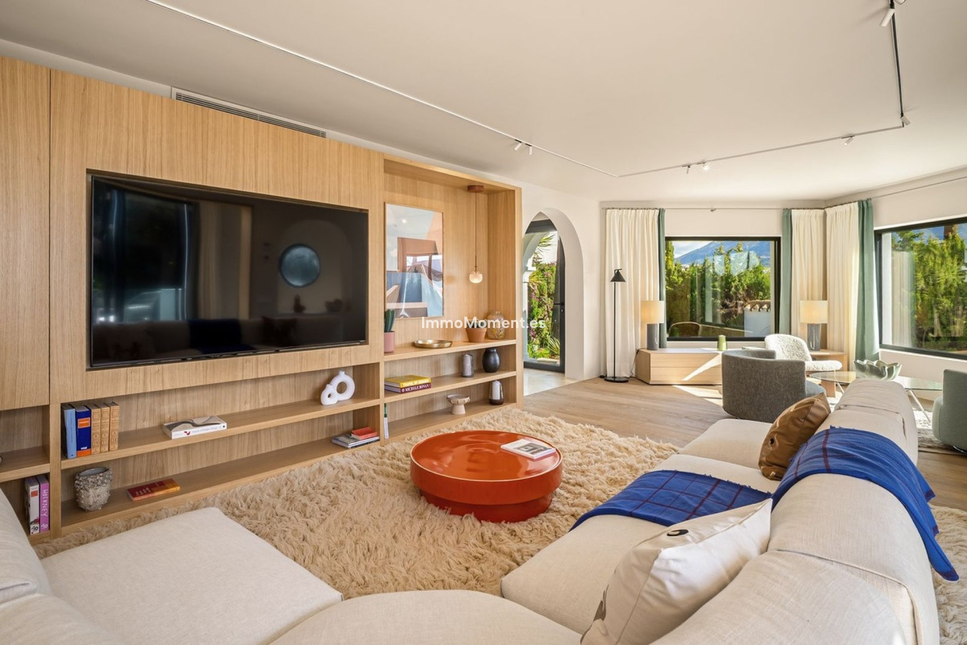 Resale - Detached villa - Marbella - Nueva Andalucía