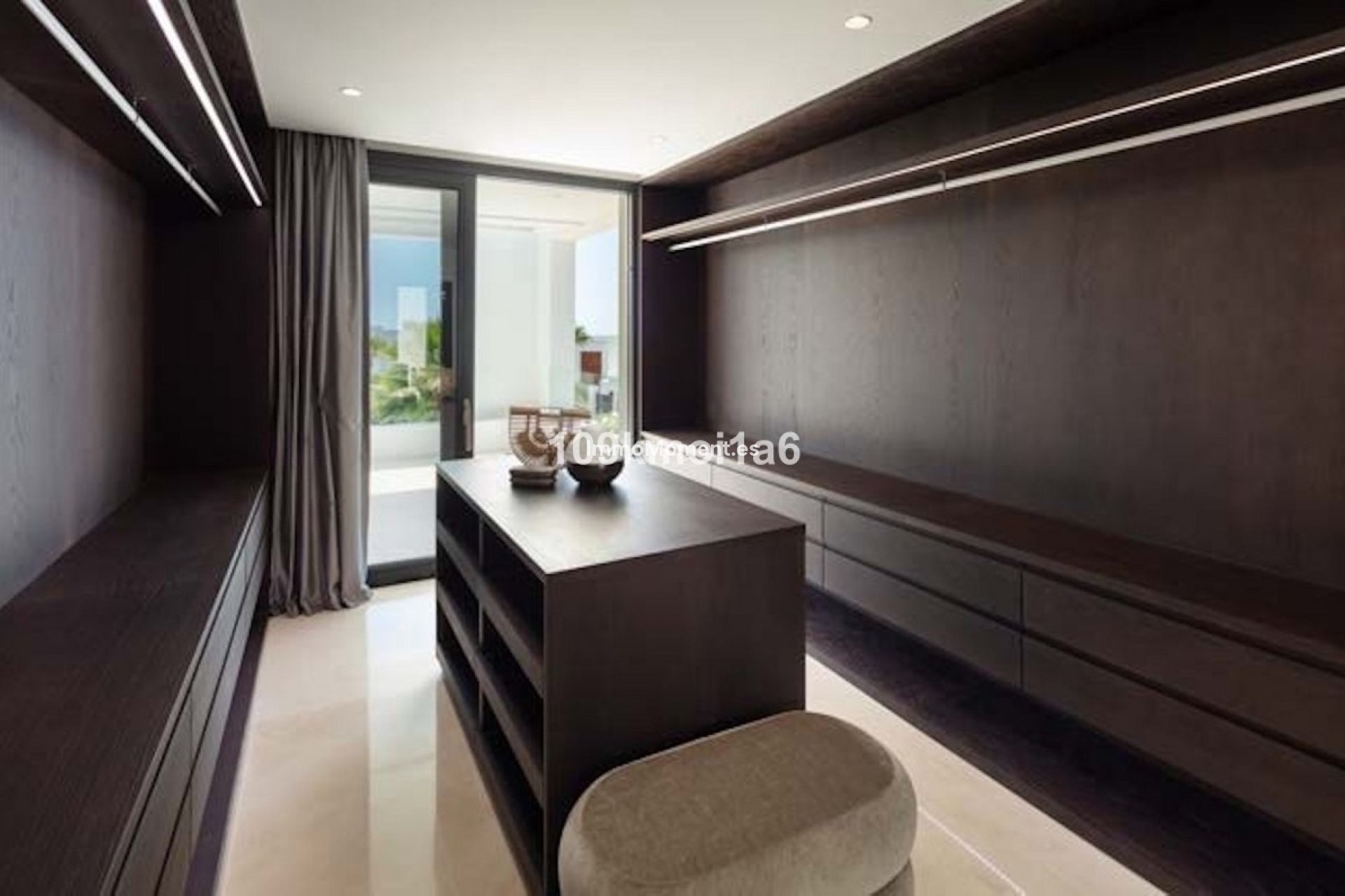 Resale - Detached villa - Marbella - Nueva Andalucía