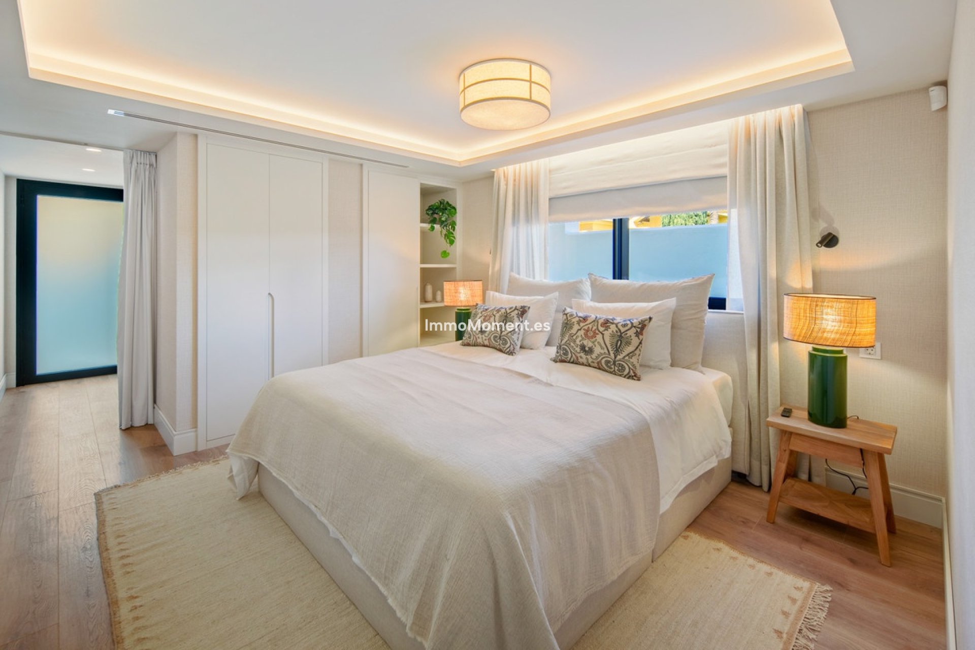 Resale - Detached villa - Marbella - Nueva Andalucía