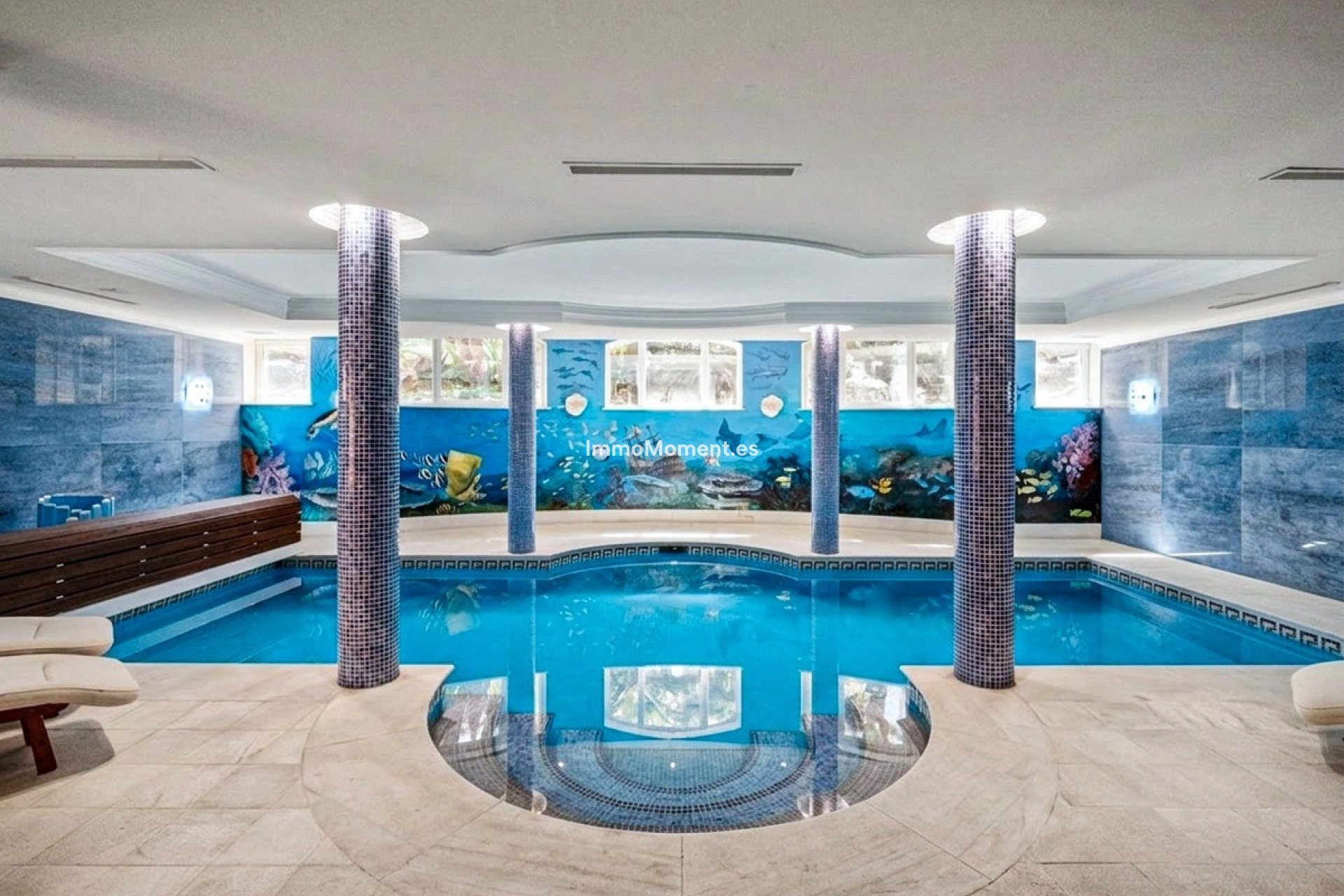 Resale - Detached villa - Marbella - Nueva Andalucía