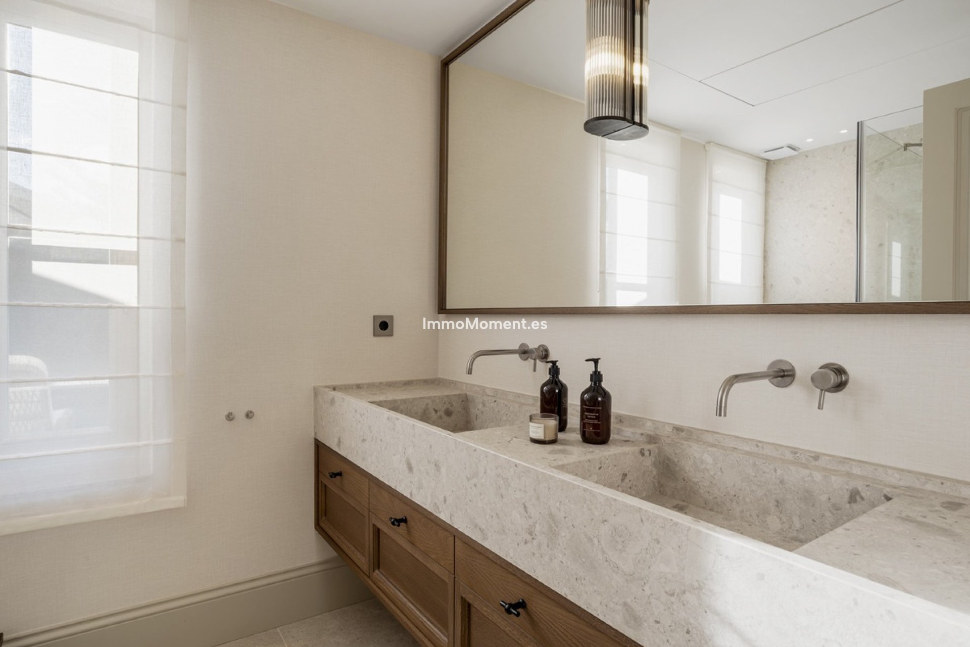 Resale - Detached villa - Marbella - Nueva Andalucía