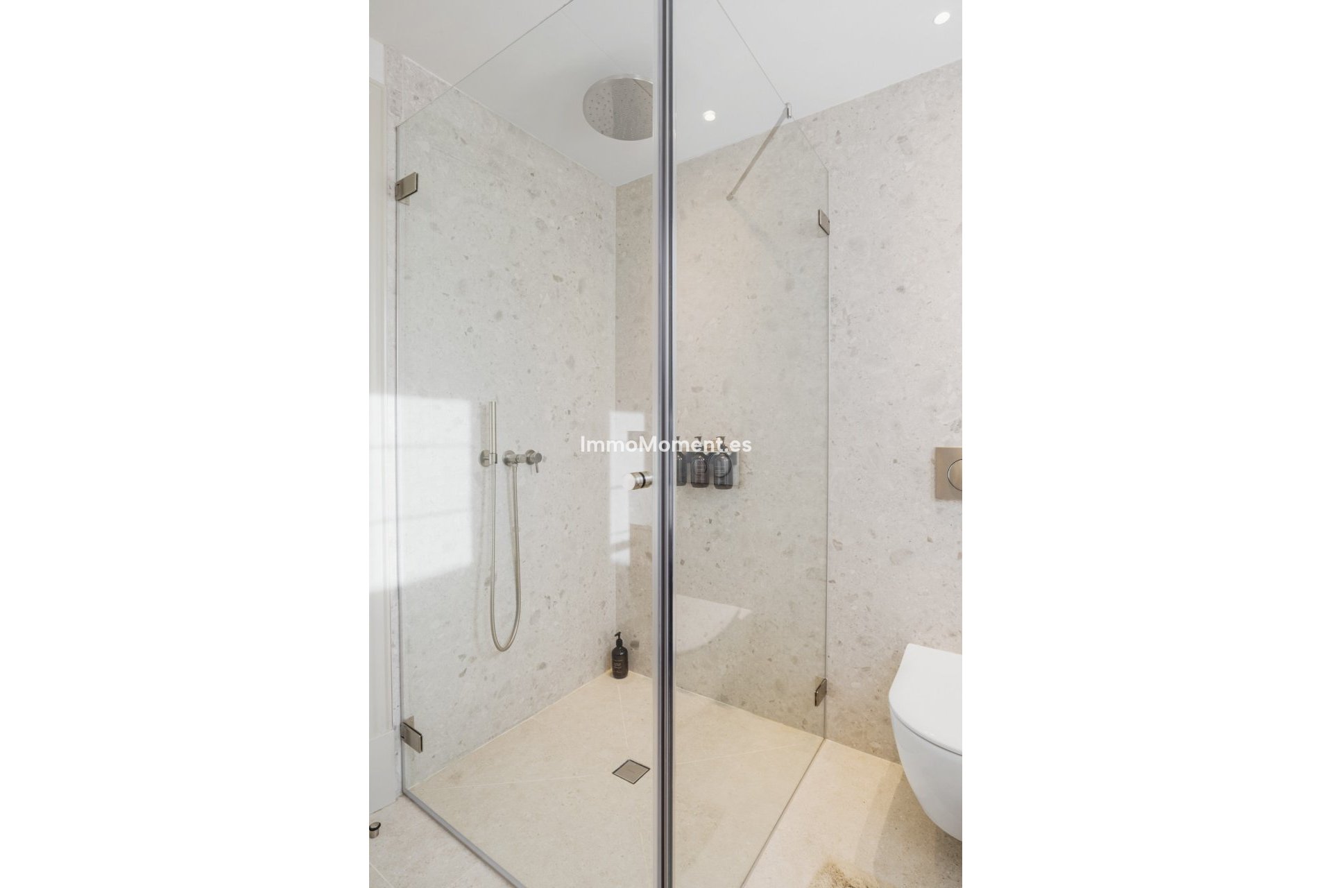 Resale - Detached villa - Marbella - Nueva Andalucía