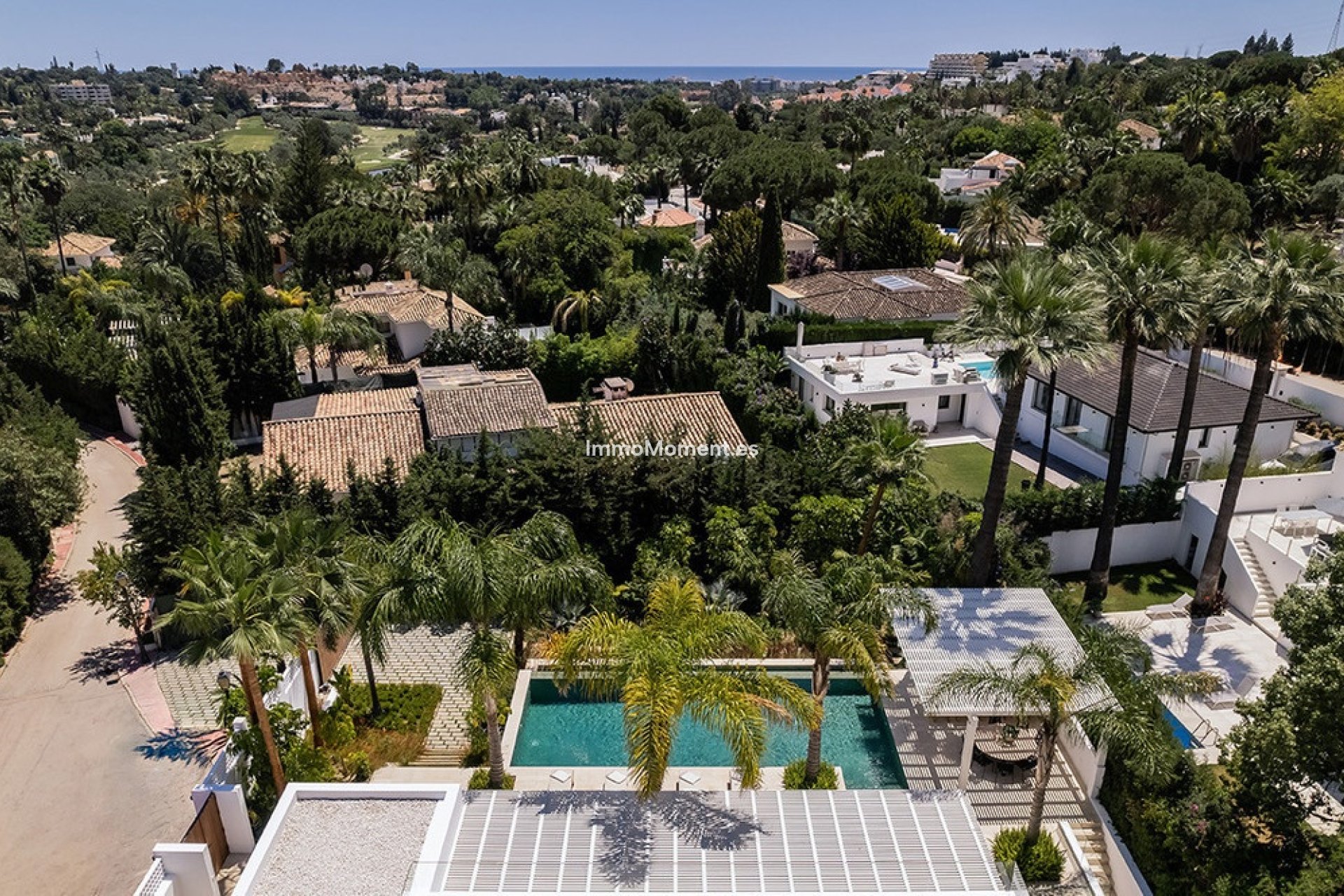 Resale - Detached villa - Marbella - Nueva Andalucía