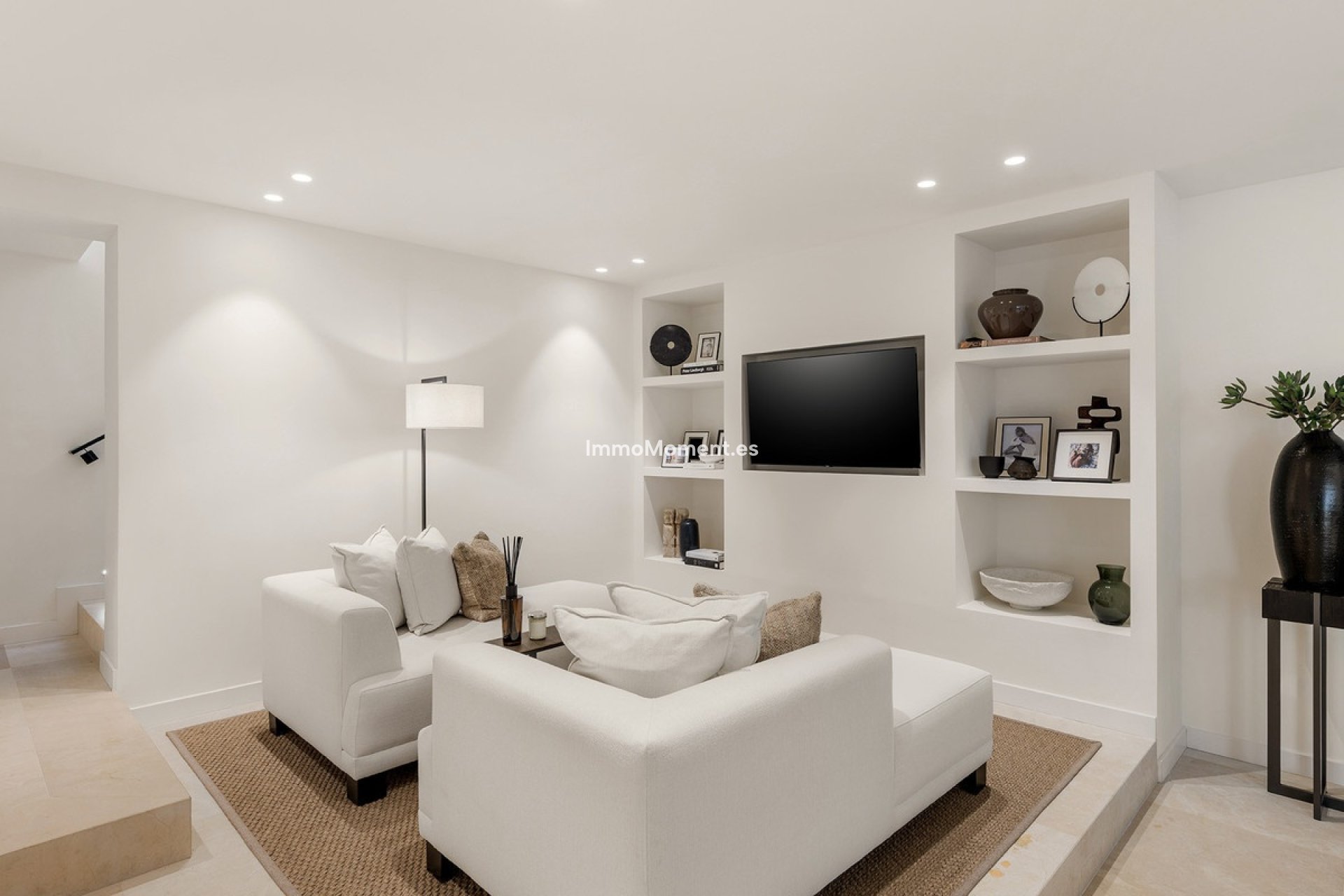 Resale - Detached villa - Marbella - Nueva Andalucía