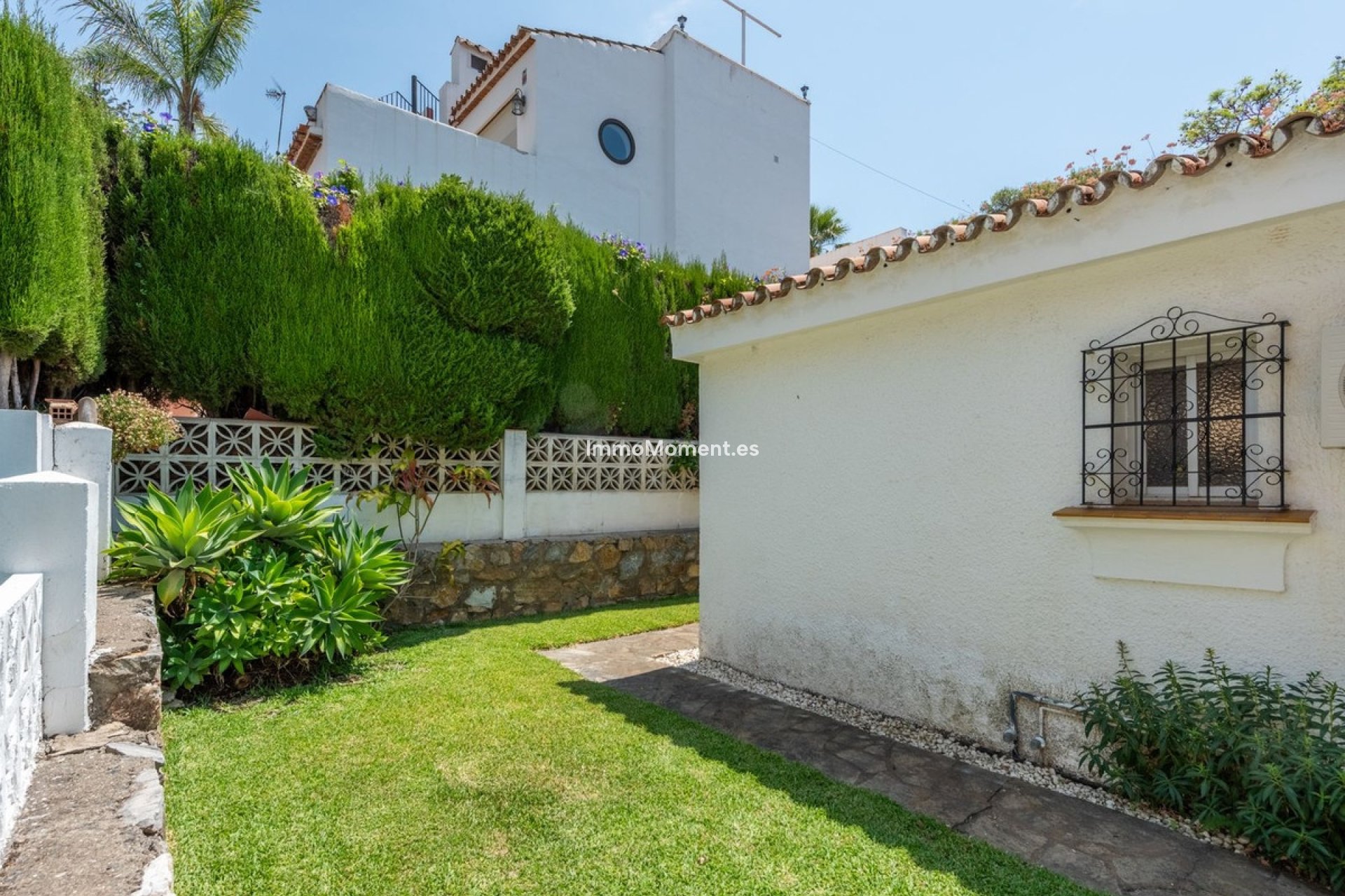 Resale - Detached villa - Marbella - Nueva Andalucía