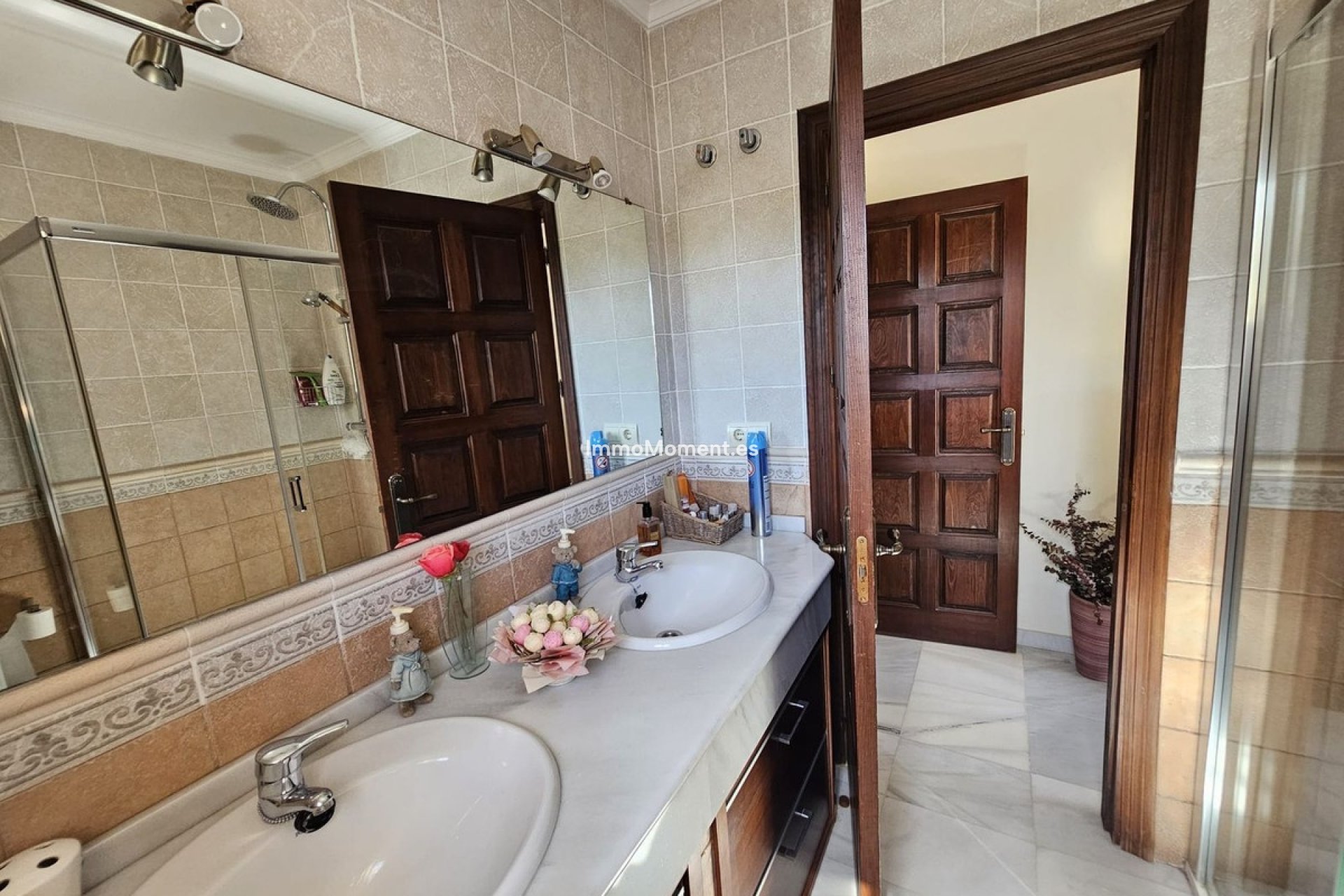 Resale - Detached villa - Marbella - Nueva Andalucía