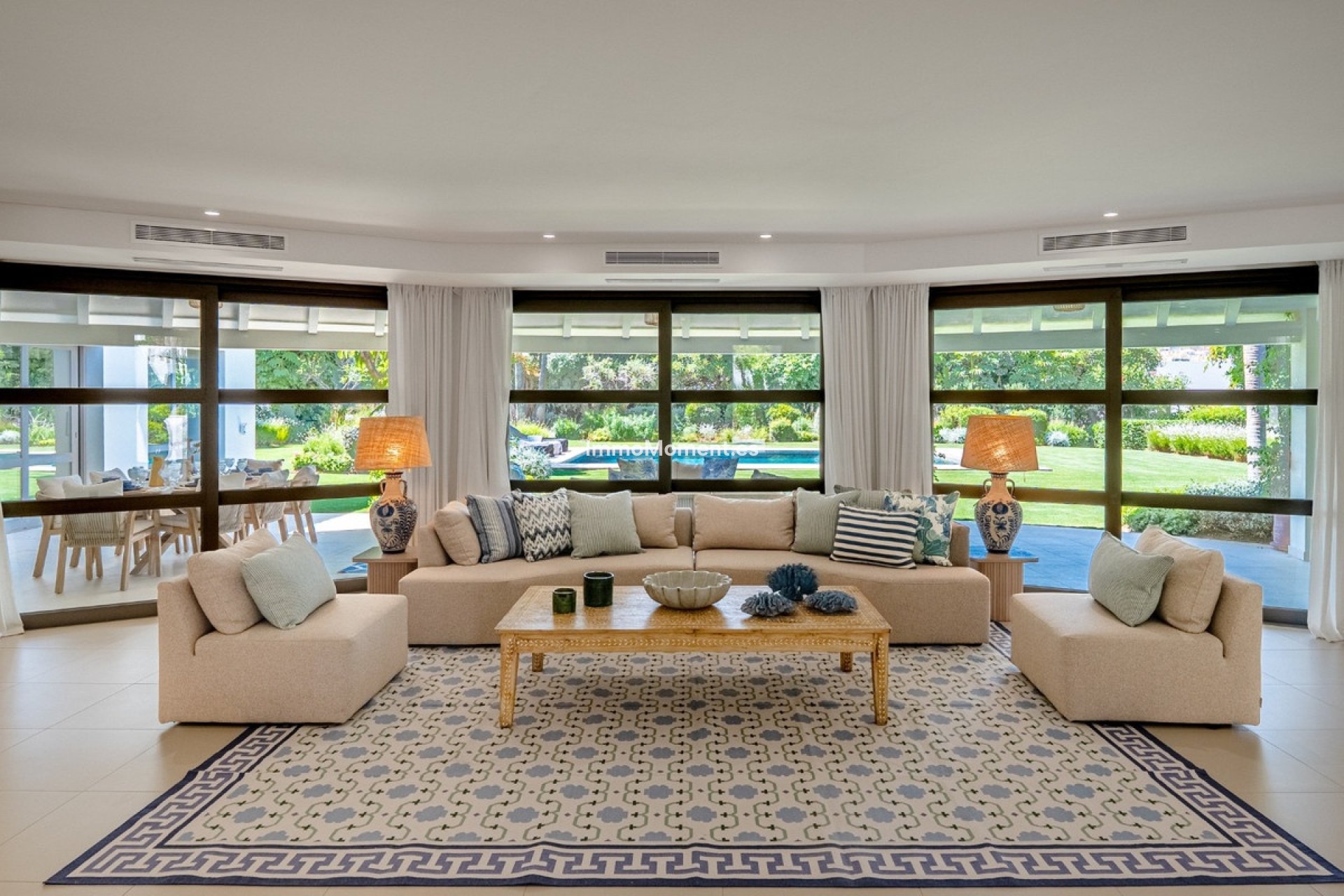 Resale - Detached villa - Marbella - Nueva Andalucía