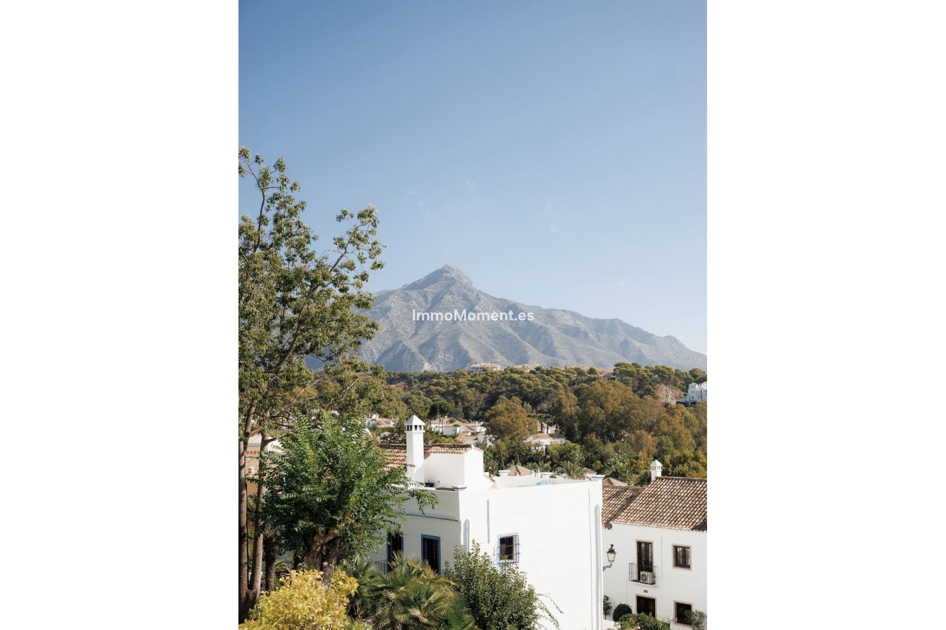 Resale - Detached villa - Marbella - Nueva Andalucía
