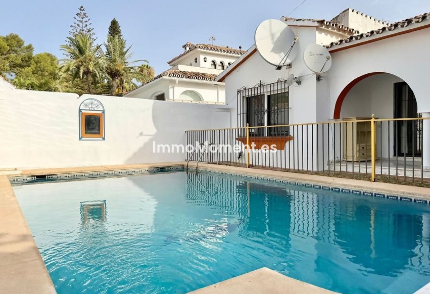 Resale - Detached villa - Marbella - Nueva Andalucía