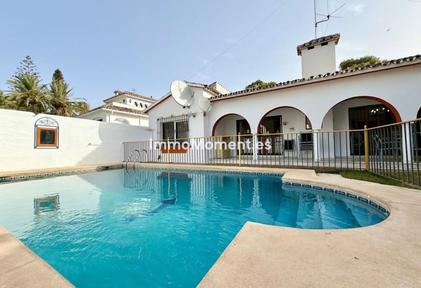 Resale - Detached villa - Marbella - Nueva Andalucía