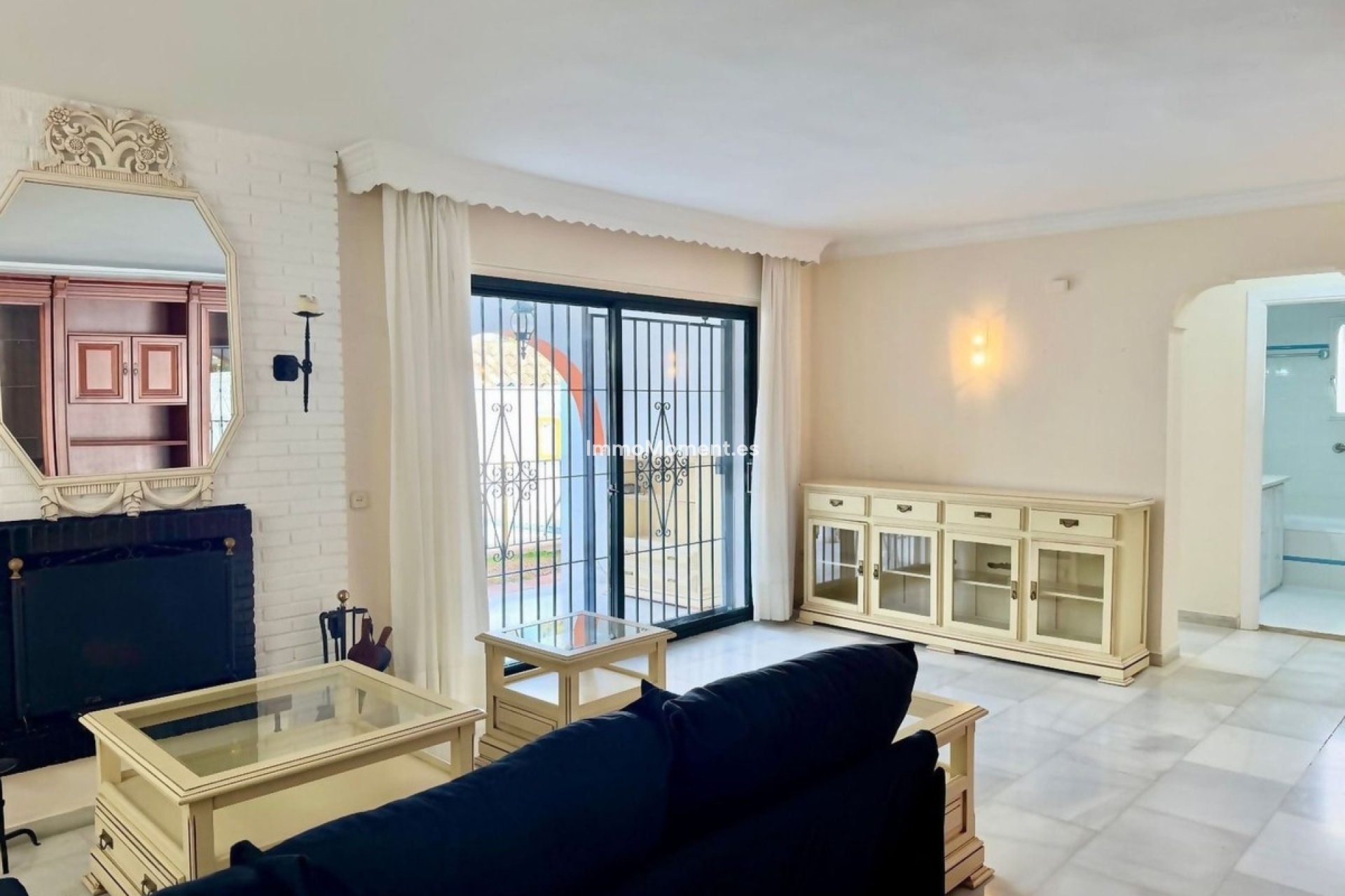 Resale - Detached villa - Marbella - Nueva Andalucía