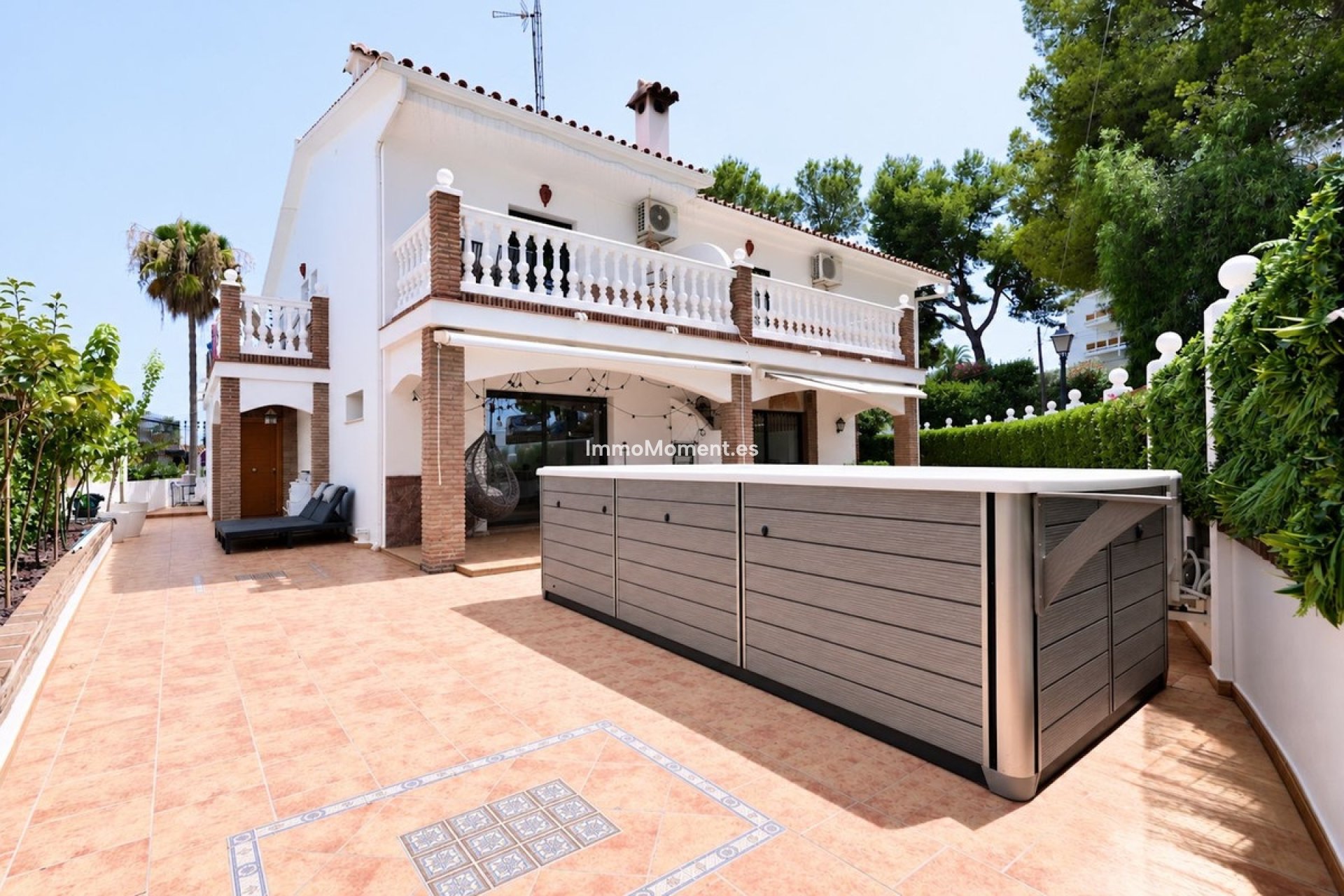 Resale - Detached villa - Marbella - Nueva Andalucía