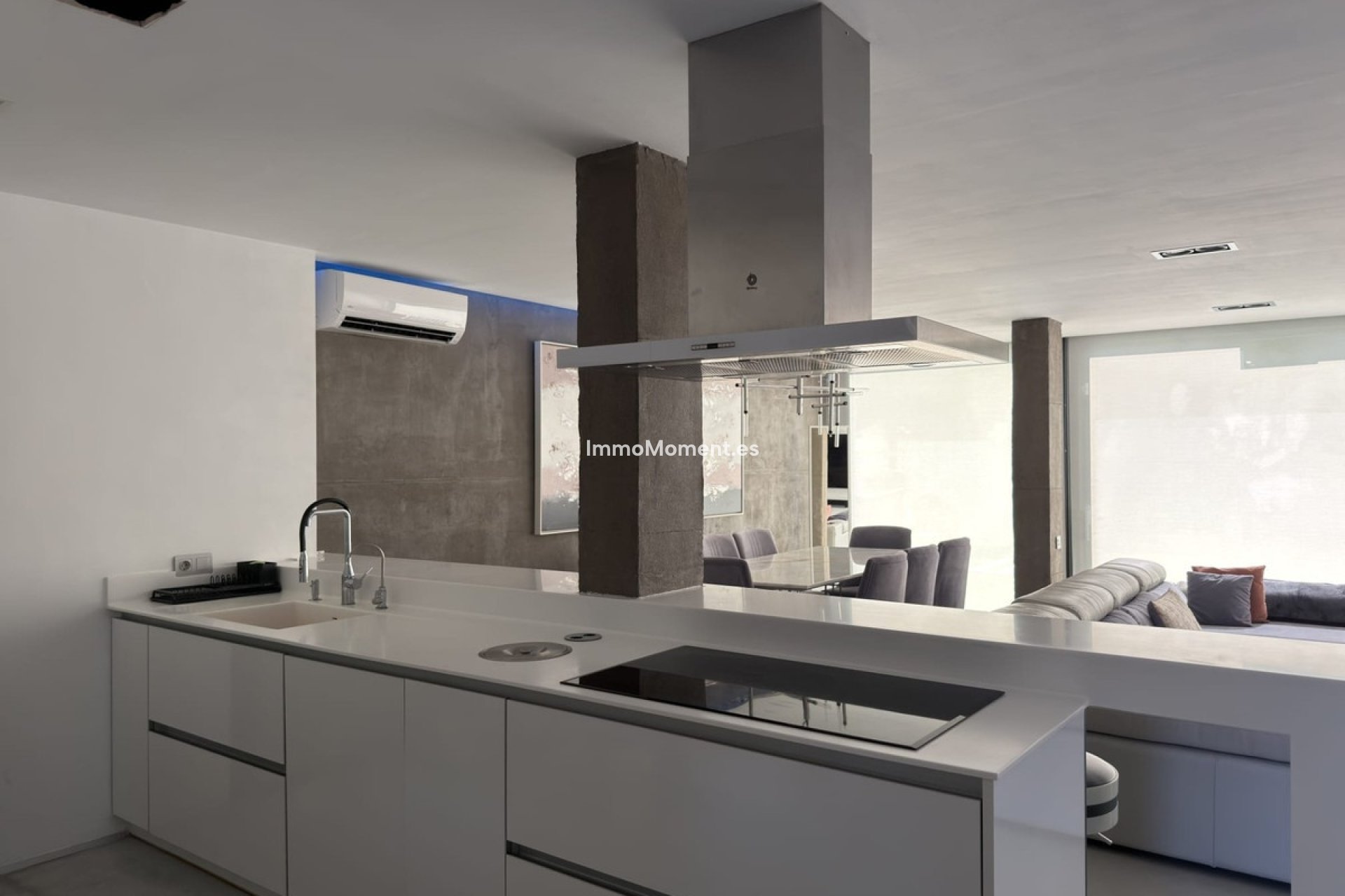 Resale - Detached villa - Marbella - Nueva Andalucía