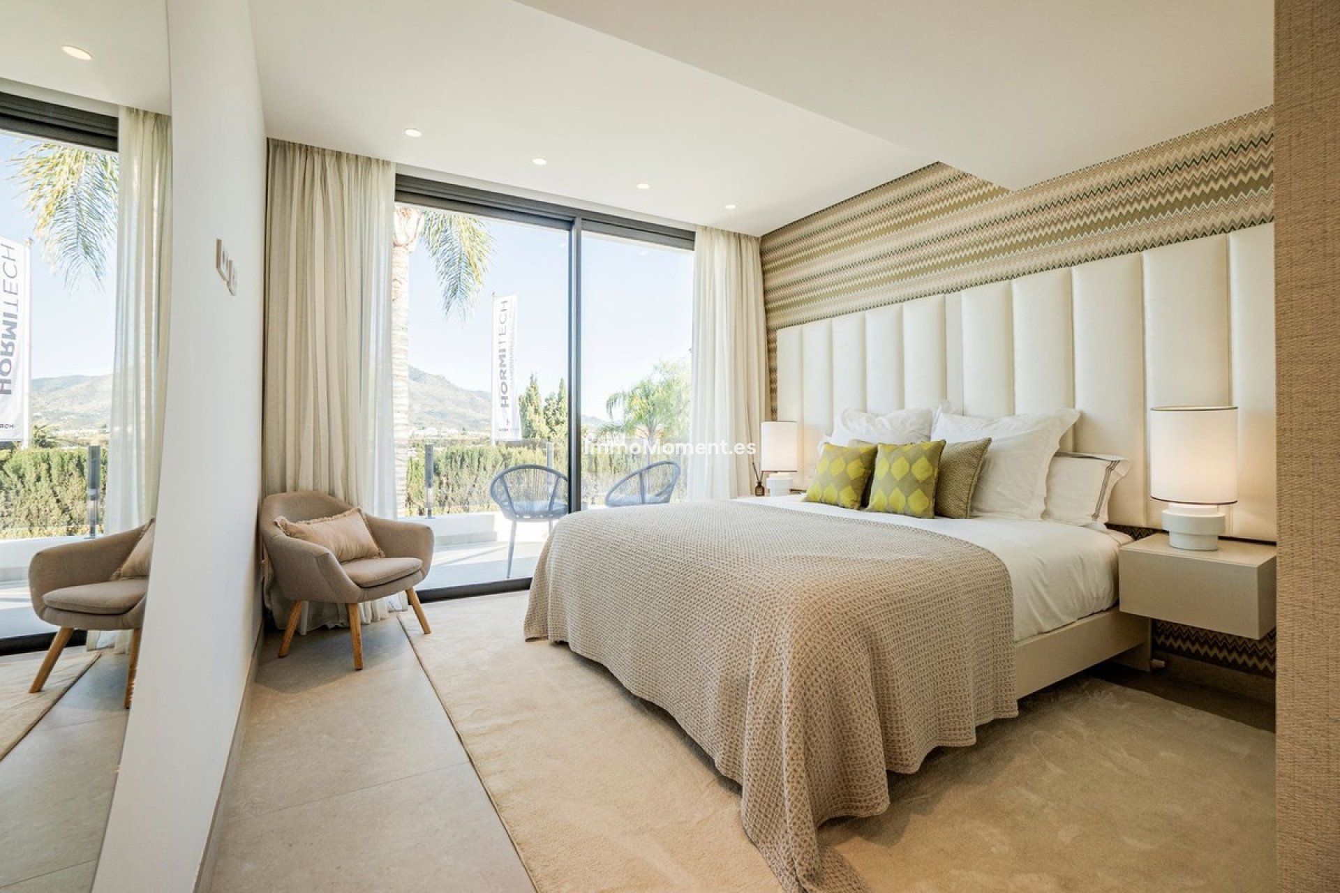 Resale - Detached villa - Marbella - Nueva Andalucía