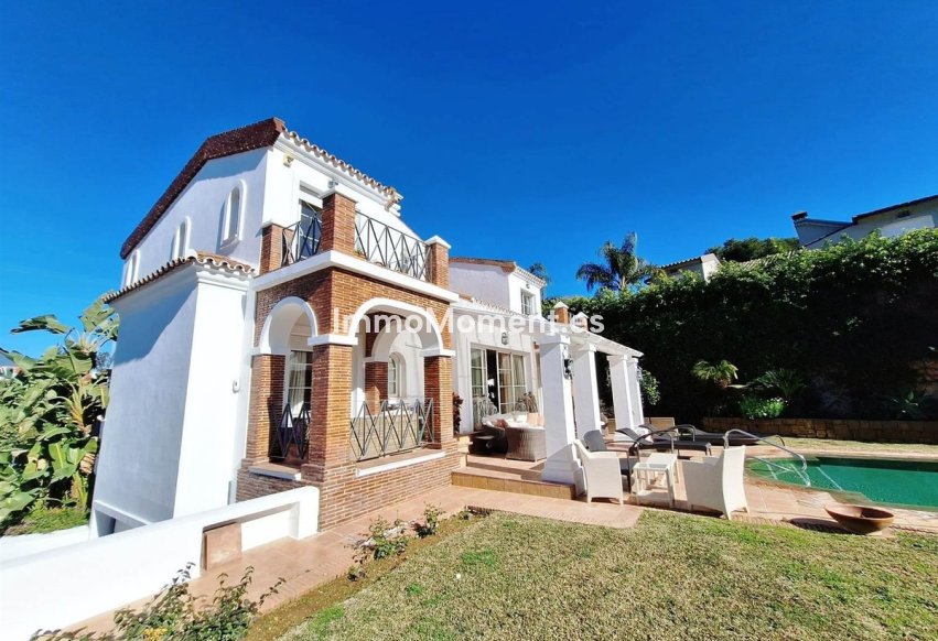 Resale - Detached villa - Marbella - Puerto Banús