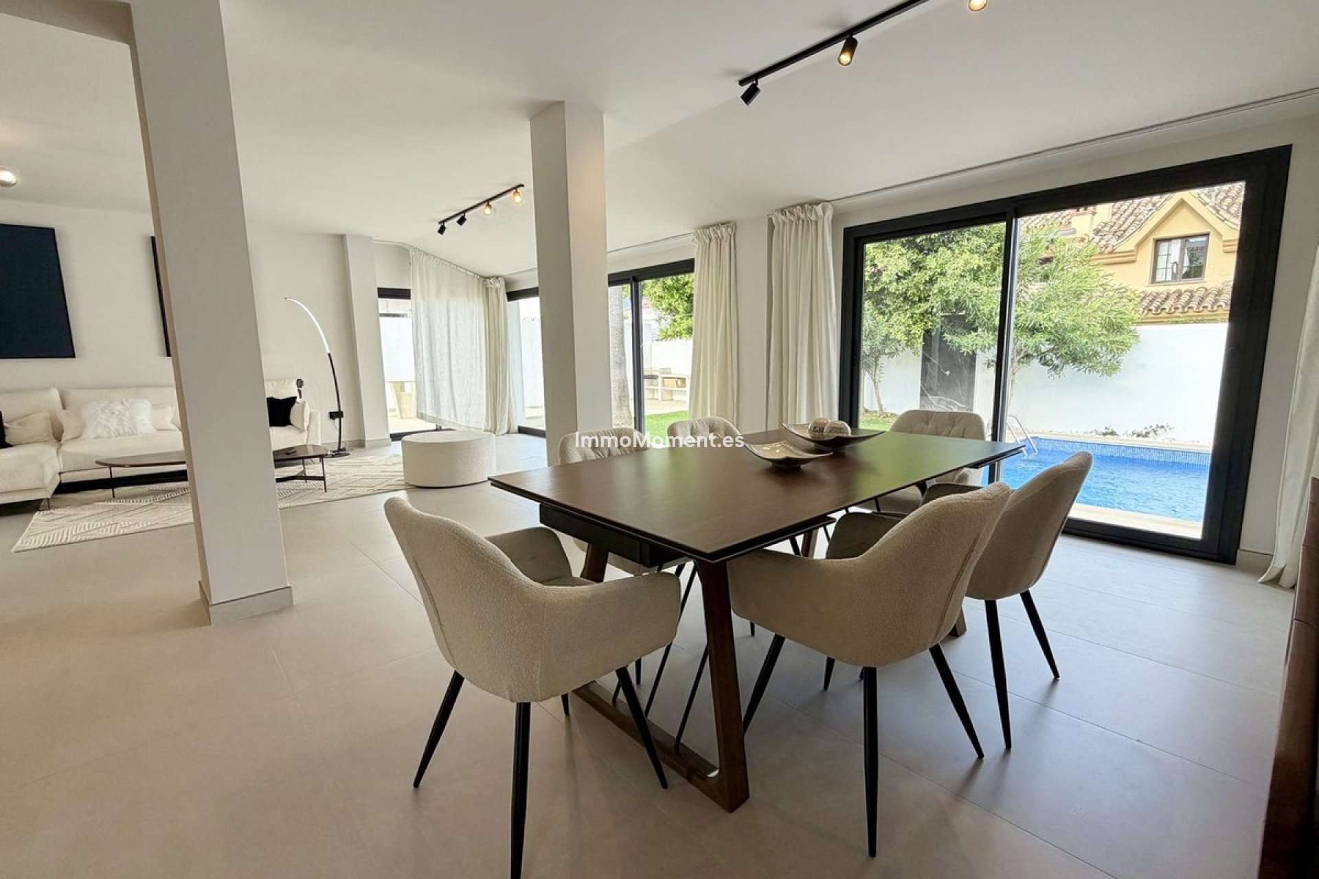 Resale - Detached villa - Marbella - Puerto Banús