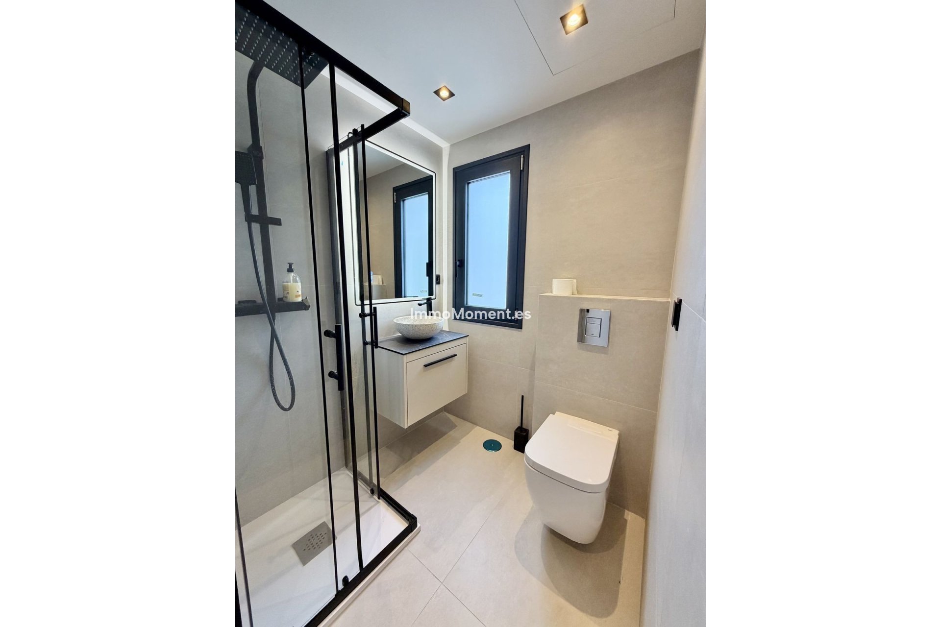 Resale - Detached villa - Marbella - Puerto Banús