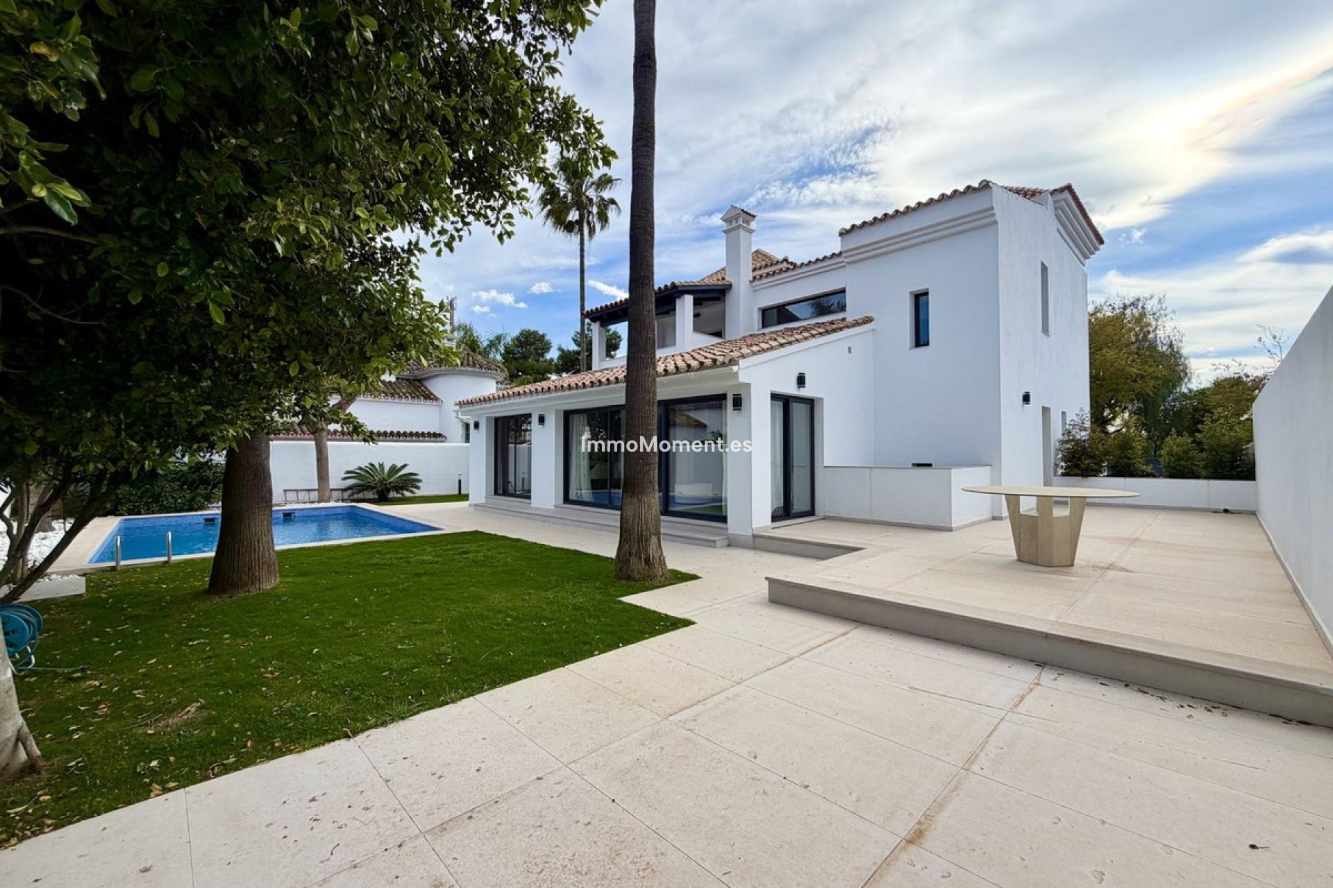 Resale - Detached villa - Marbella - Puerto Banús