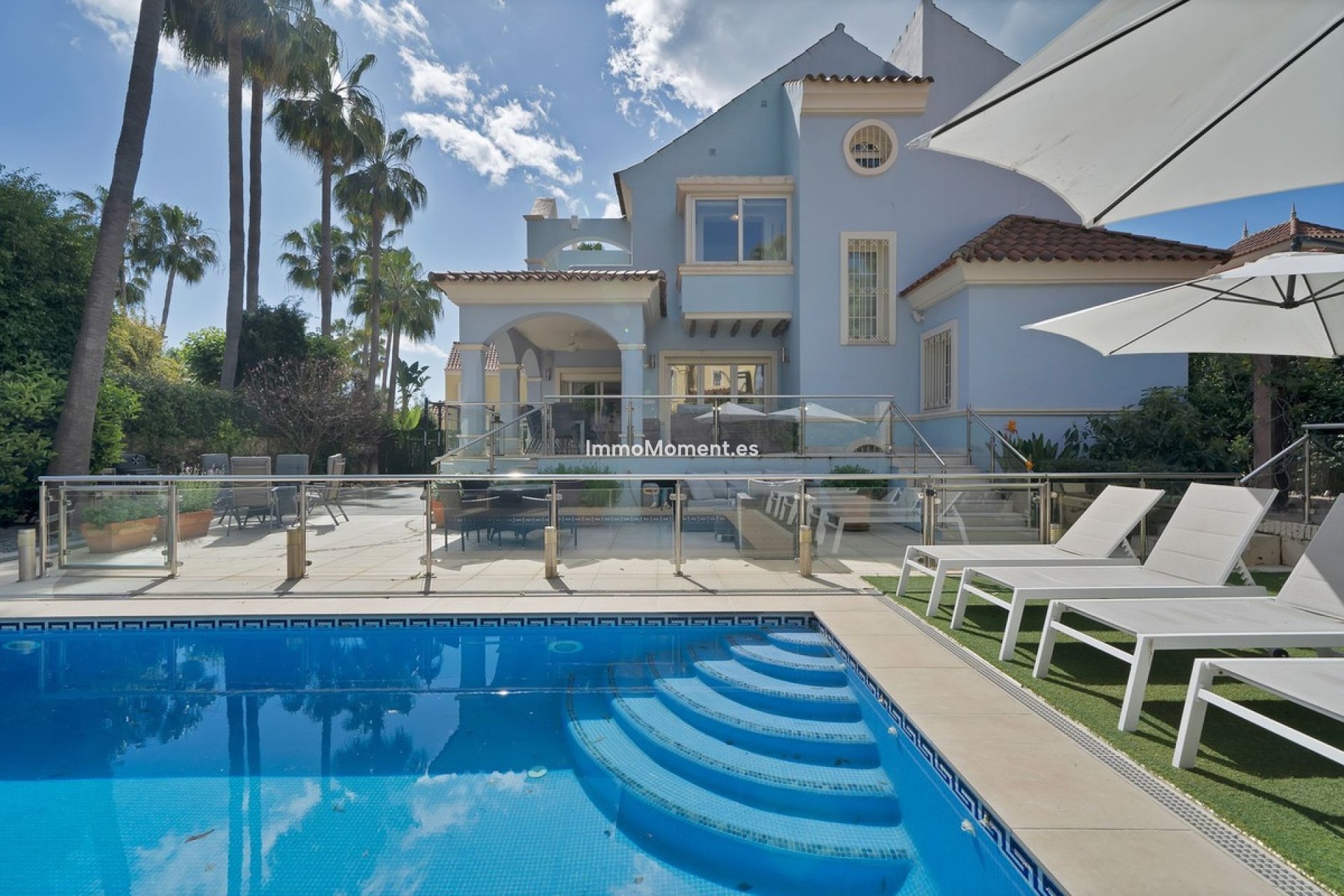 Resale - Detached villa - Marbella - Puerto Banús
