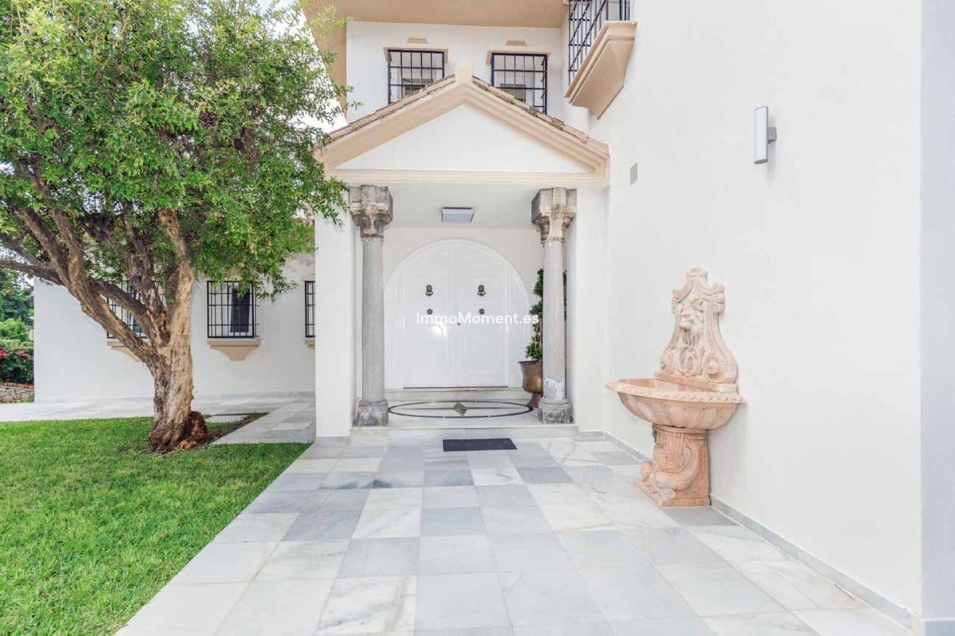 Resale - Detached villa - Marbella - Río Real