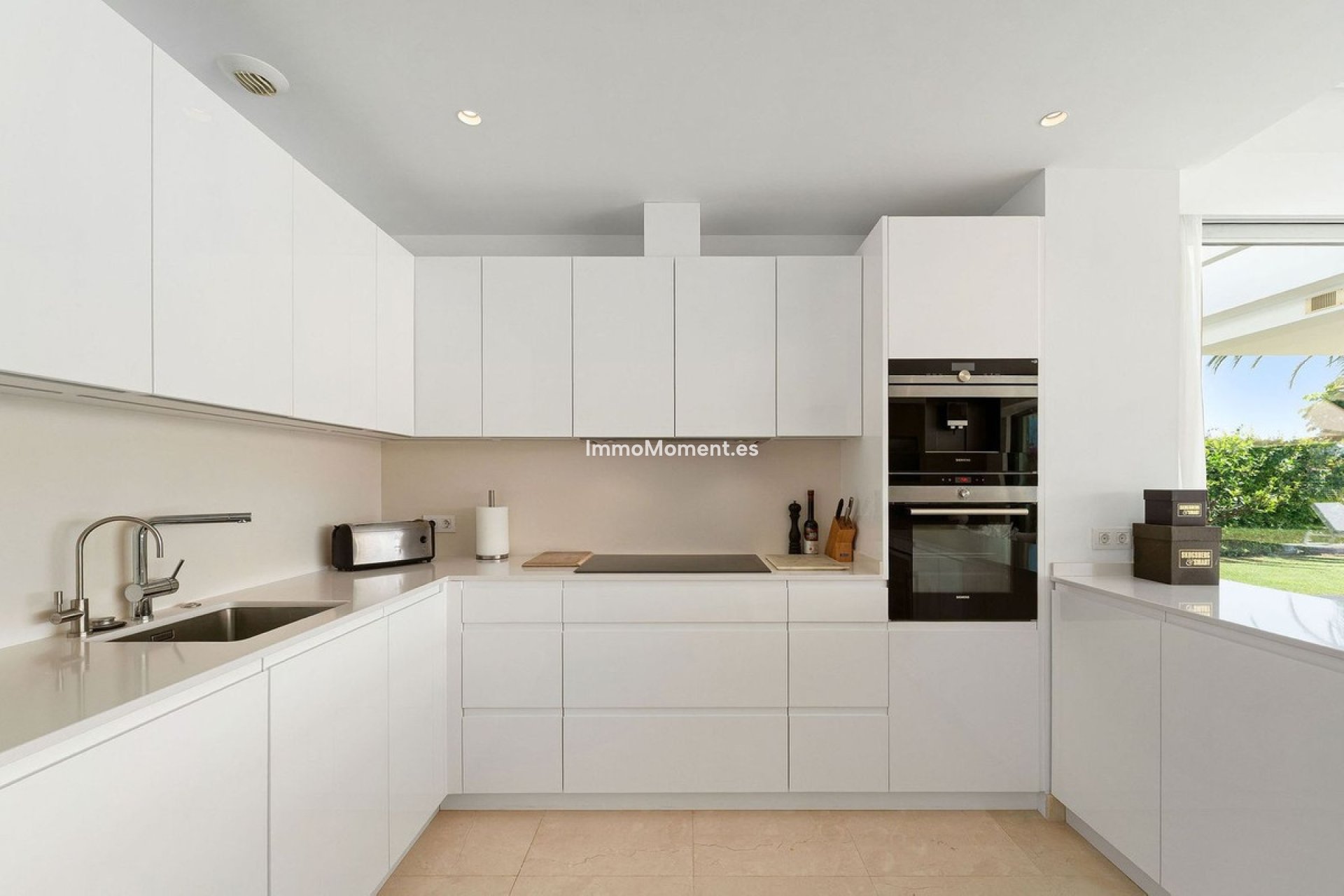 Resale - Detached villa - Marbella - Río Real