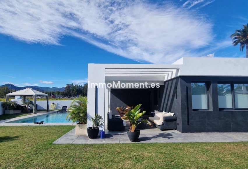 Resale - Detached villa - Marbella - San Pedro de Alcántara