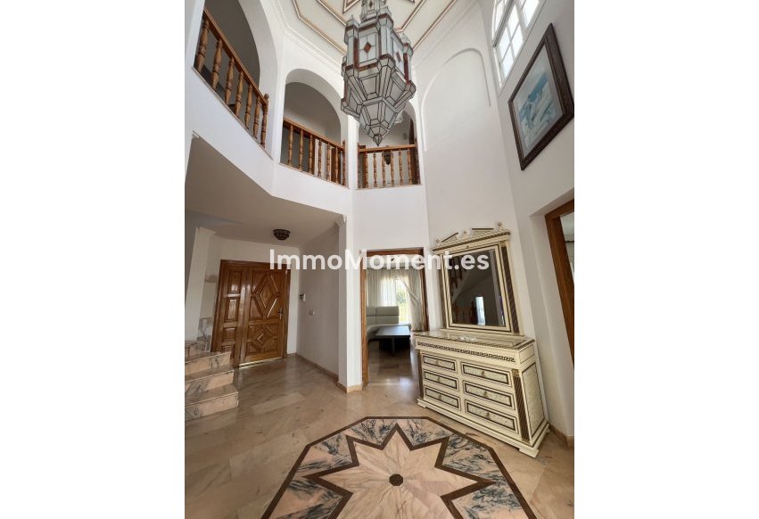 Resale - Detached villa - Marbella - San Pedro de Alcántara