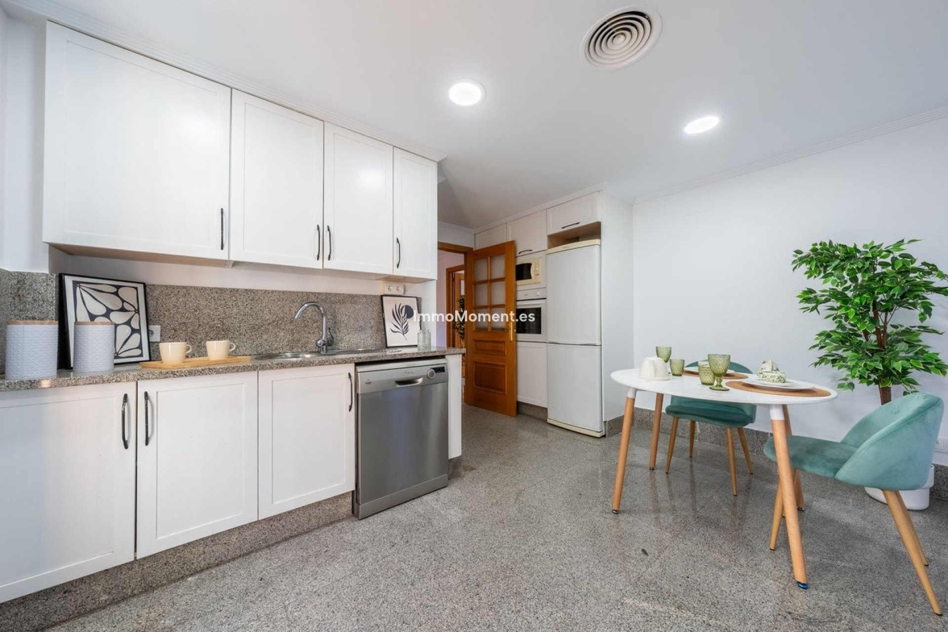 Resale - Detached villa - Marbella - Santa Clara