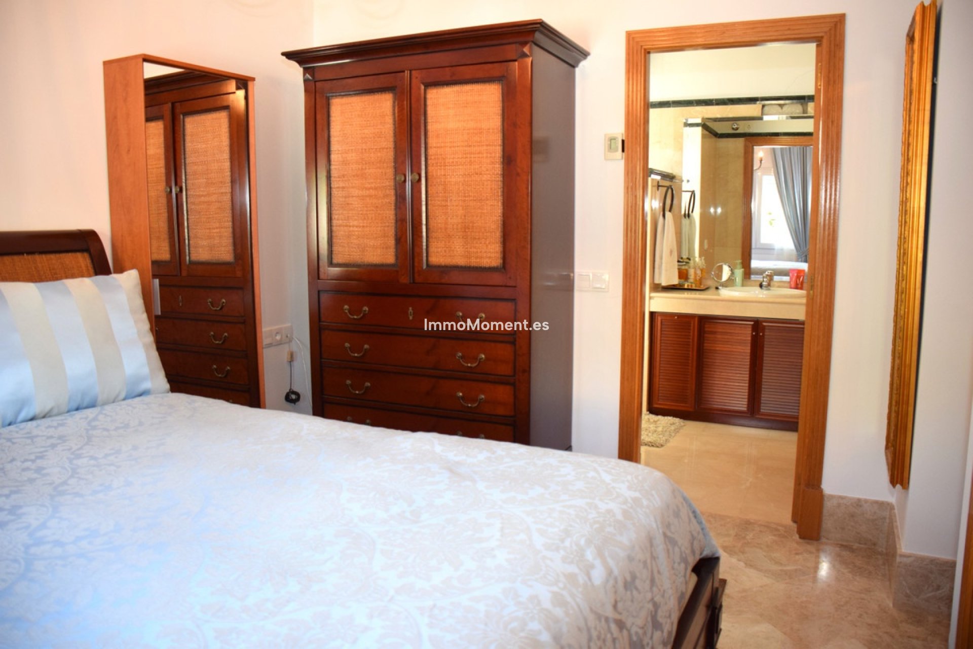 Resale - Detached villa - Marbella - Santa Clara