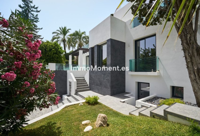 Resale - Detached villa - Marbella - Sierra Blanca