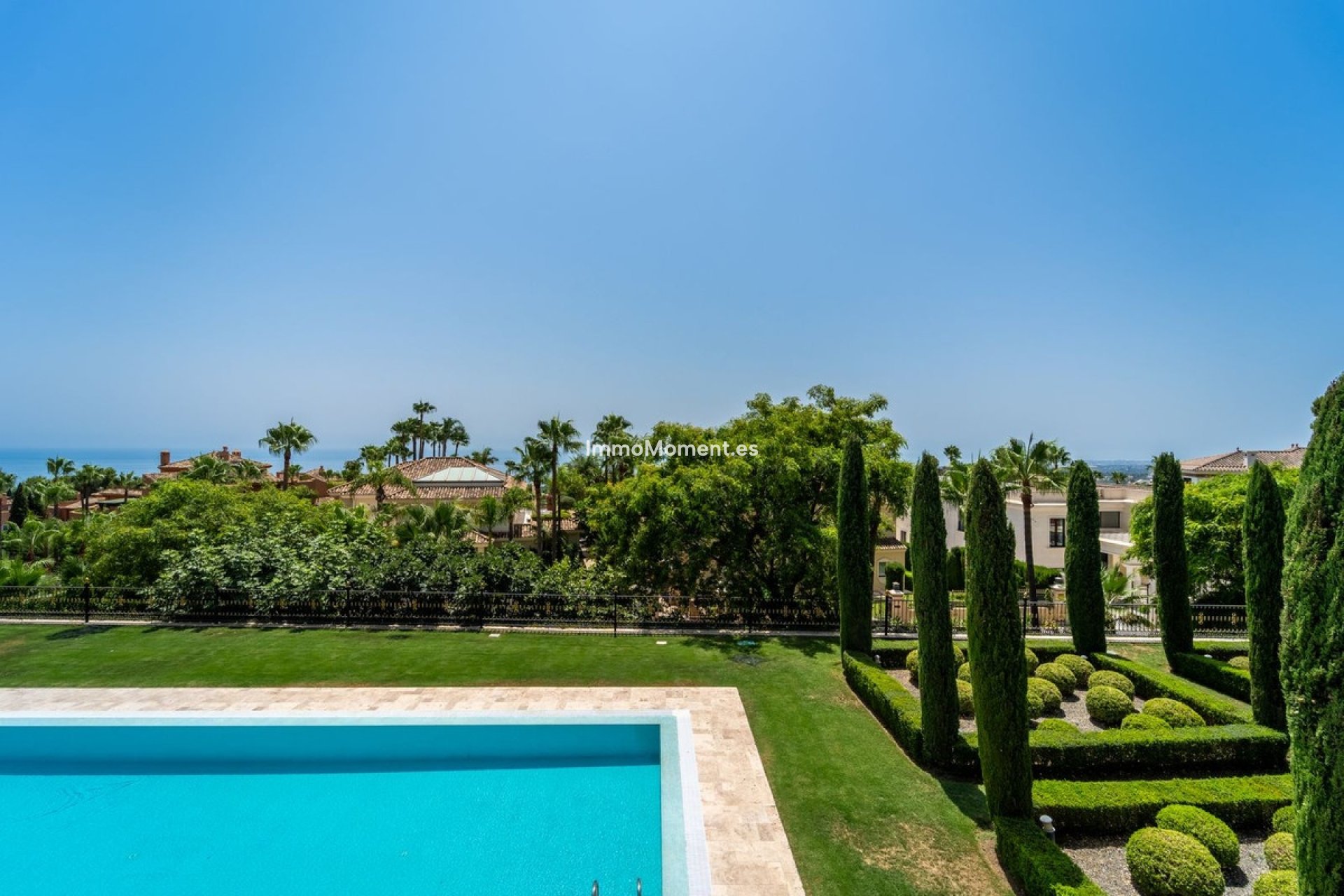 Resale - Detached villa - Marbella - Sierra Blanca