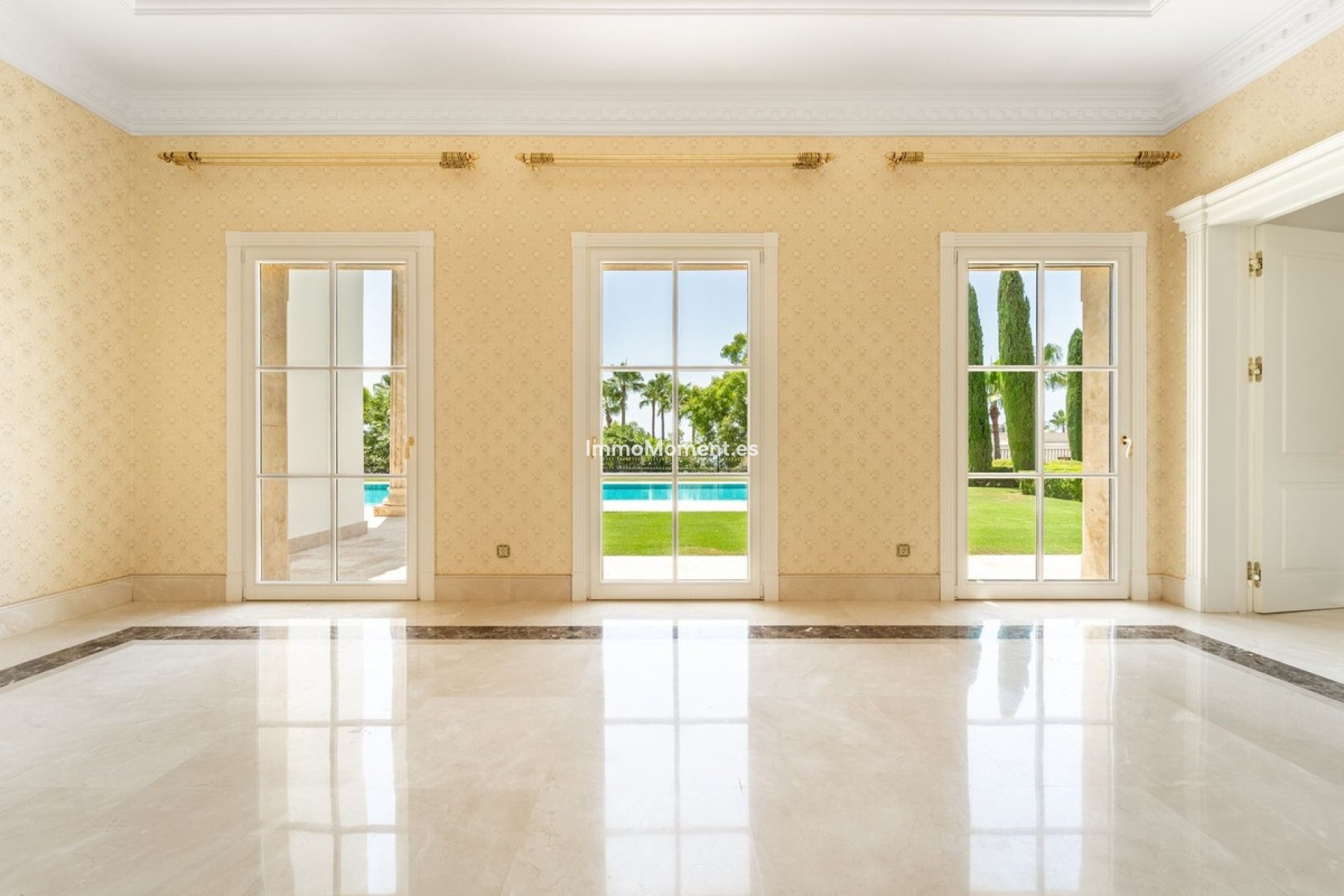 Resale - Detached villa - Marbella - Sierra Blanca