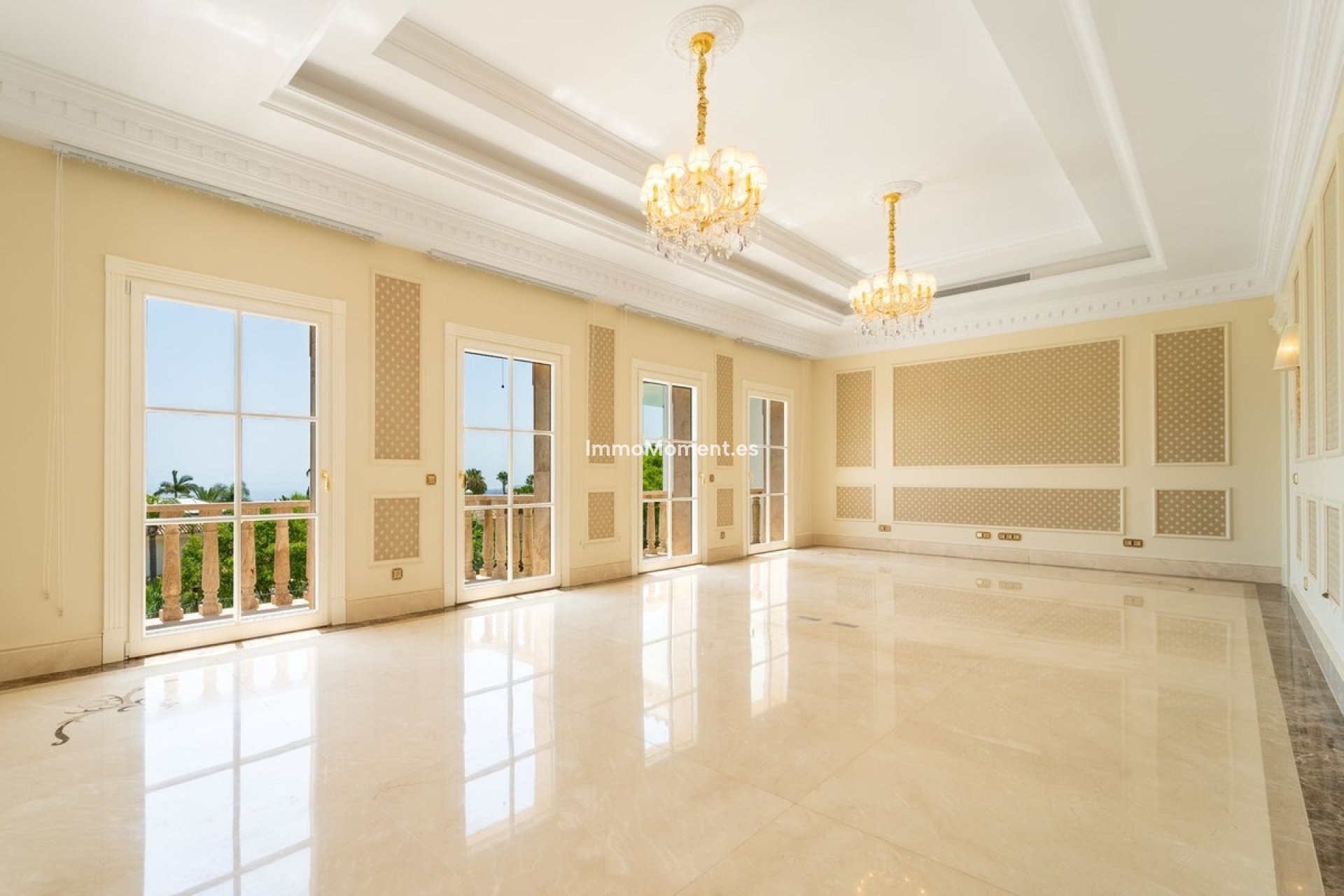 Resale - Detached villa - Marbella - Sierra Blanca