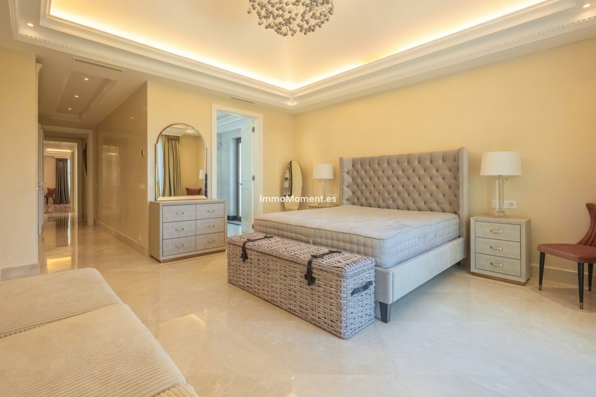 Resale - Detached villa - Marbella - Sierra Blanca