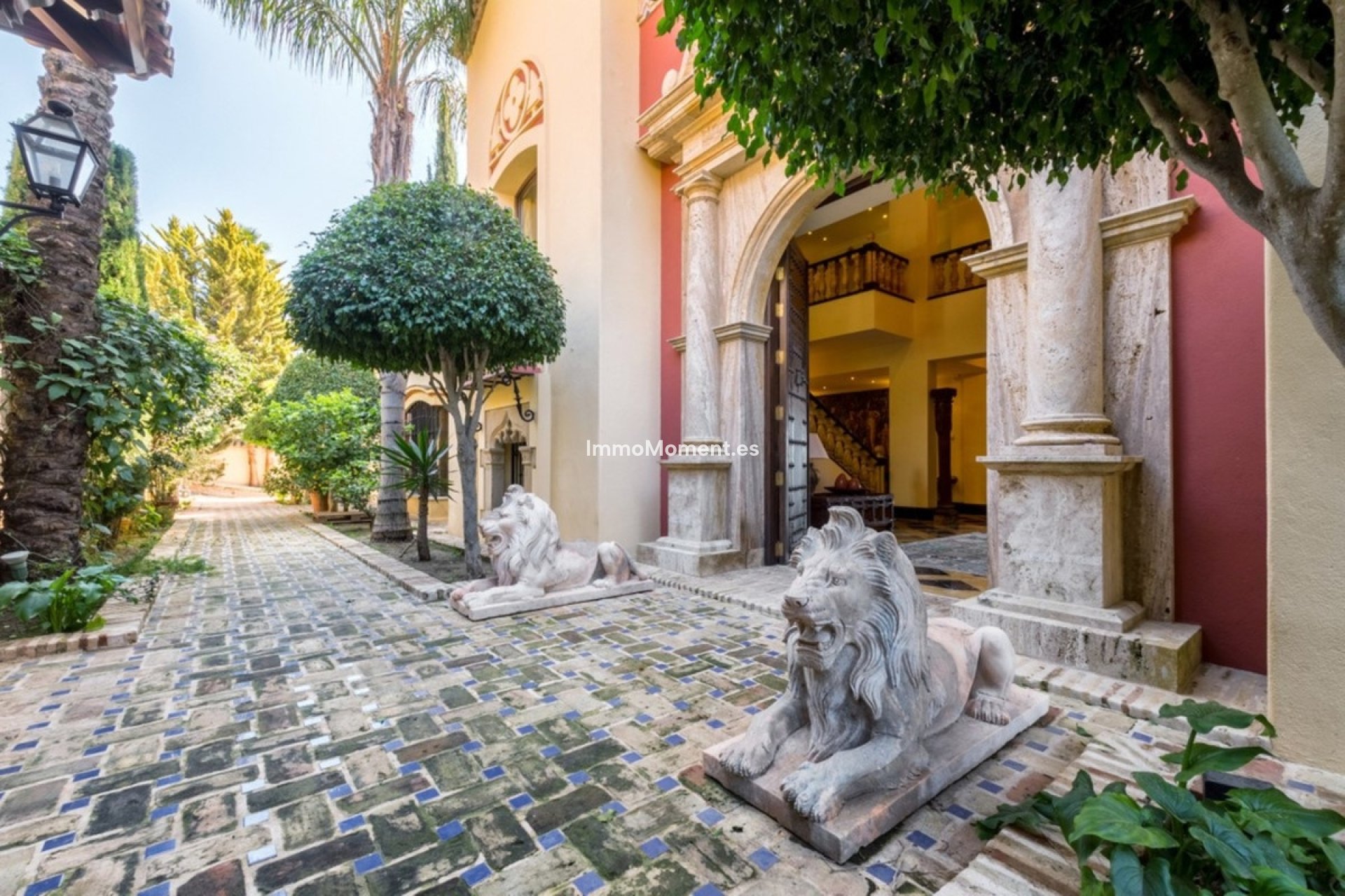 Resale - Detached villa - Marbella - Sierra Blanca
