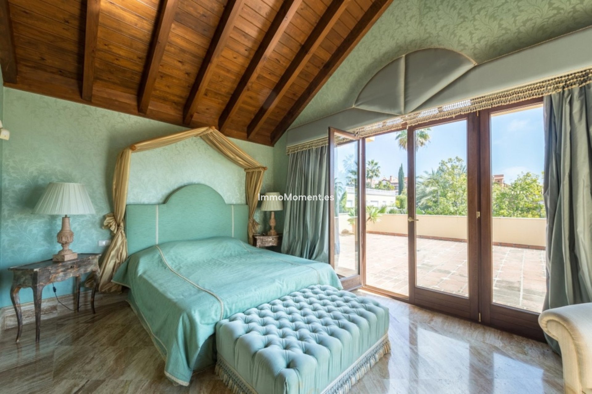 Resale - Detached villa - Marbella - Sierra Blanca