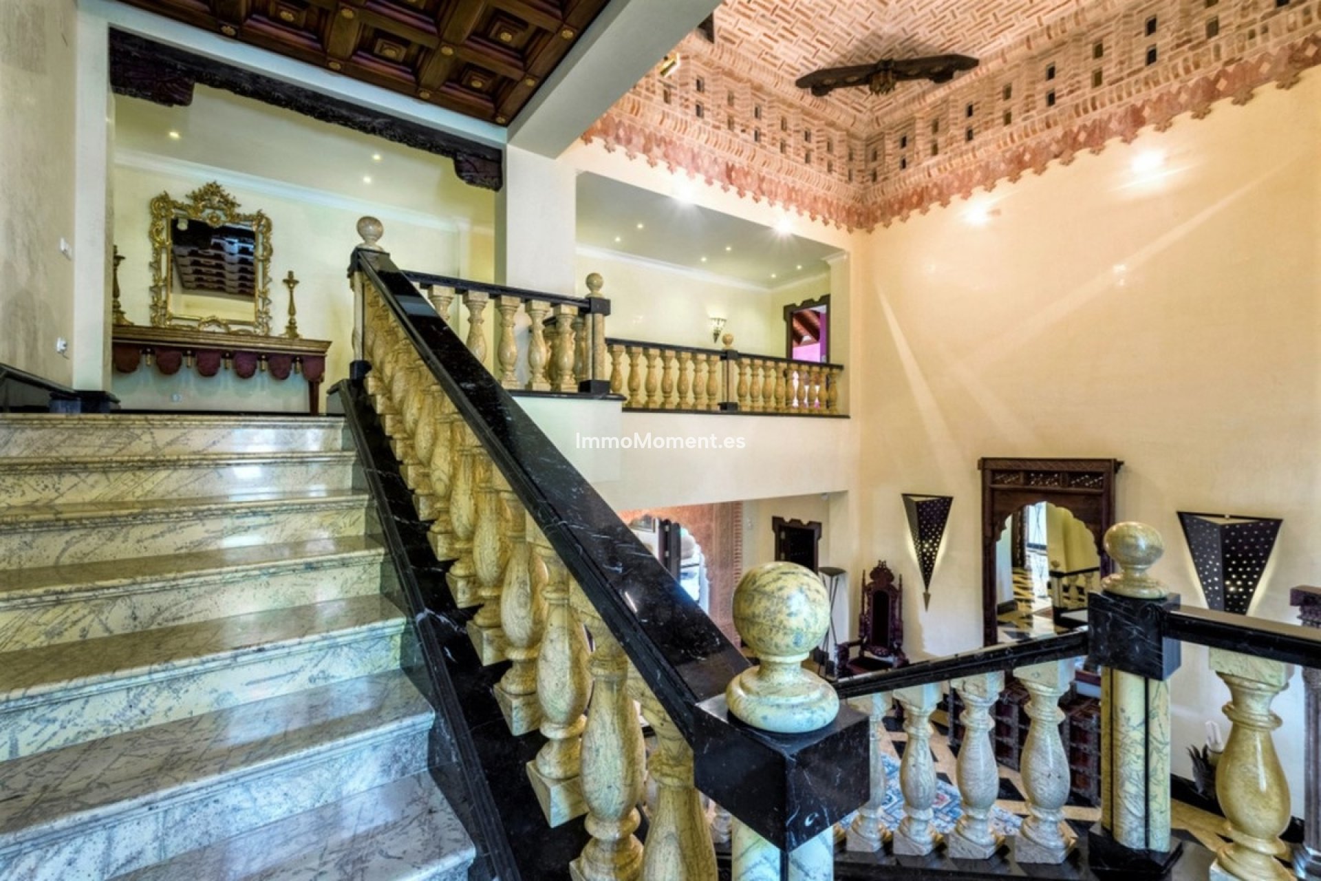 Resale - Detached villa - Marbella - Sierra Blanca