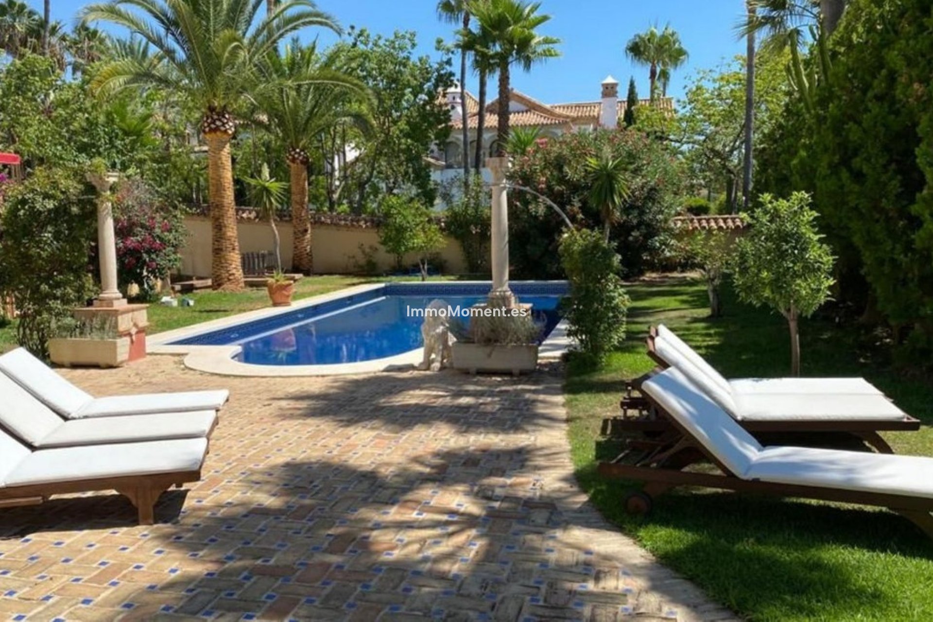Resale - Detached villa - Marbella - Sierra Blanca
