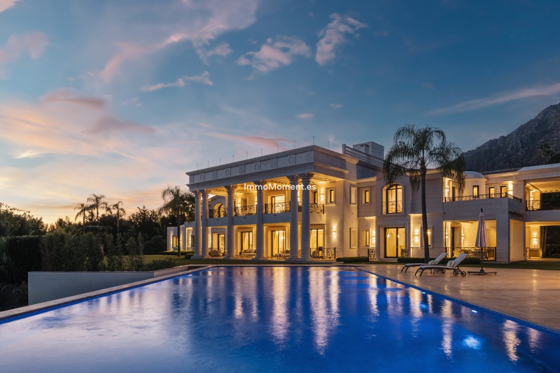 Resale - Detached villa - Marbella - Sierra Blanca