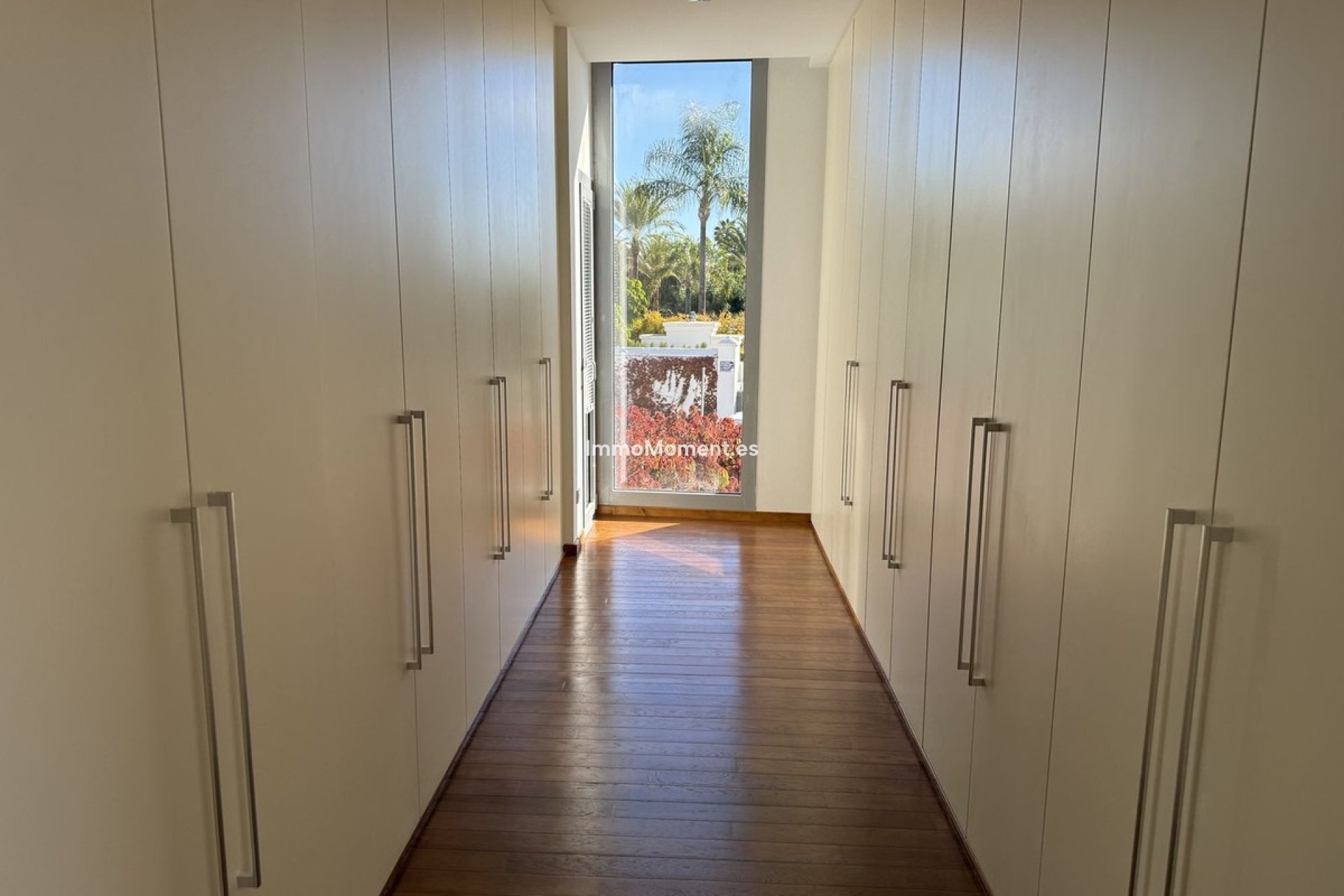 Resale - Detached villa - Marbella - Sierra Blanca