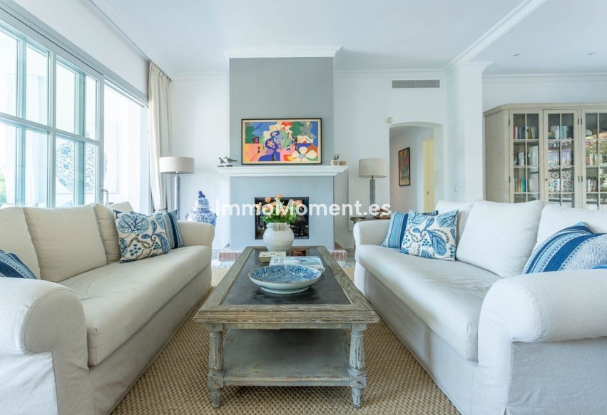 Resale - Detached villa - Marbella - Sierra Blanca