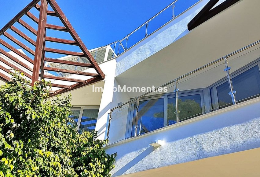Resale - Detached villa - Marbella - Sierra Blanca