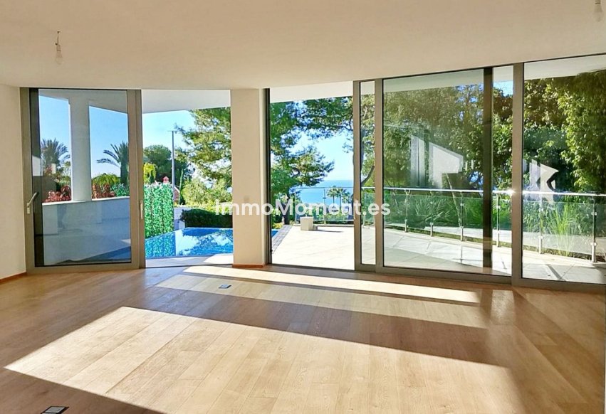 Resale - Detached villa - Marbella - Sierra Blanca