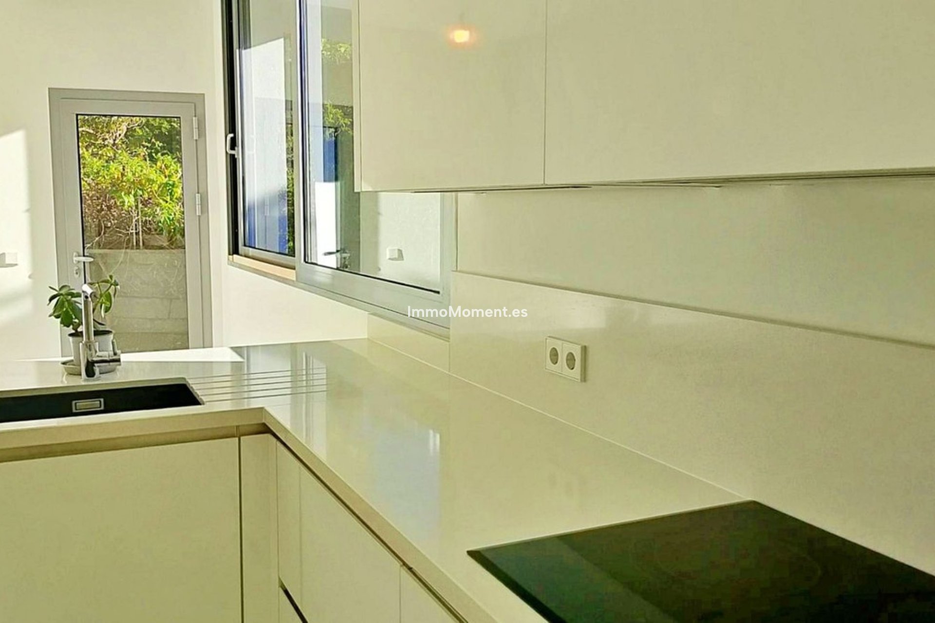 Resale - Detached villa - Marbella - Sierra Blanca