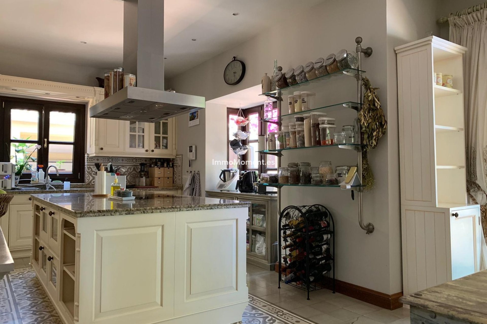 Resale - Detached villa - Marbella - Sierra Blanca