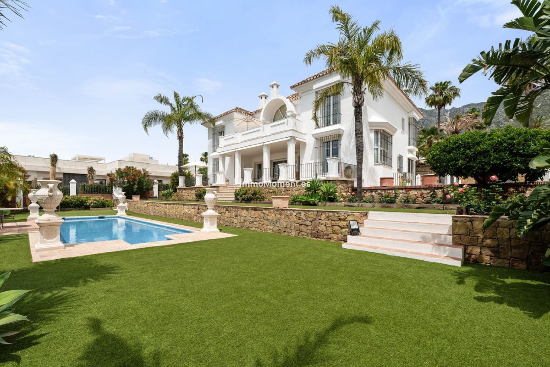 Resale - Detached villa - Marbella - Sierra Blanca