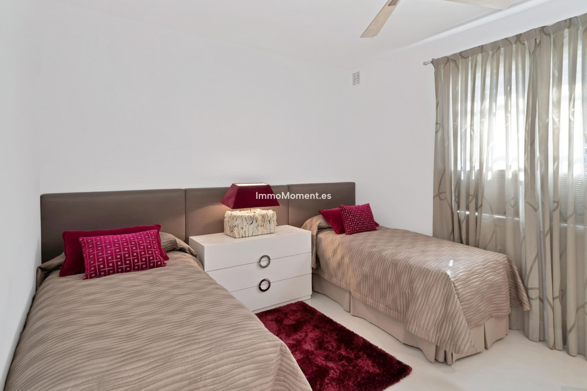 Resale - Detached villa - Marbella - Sierra Blanca