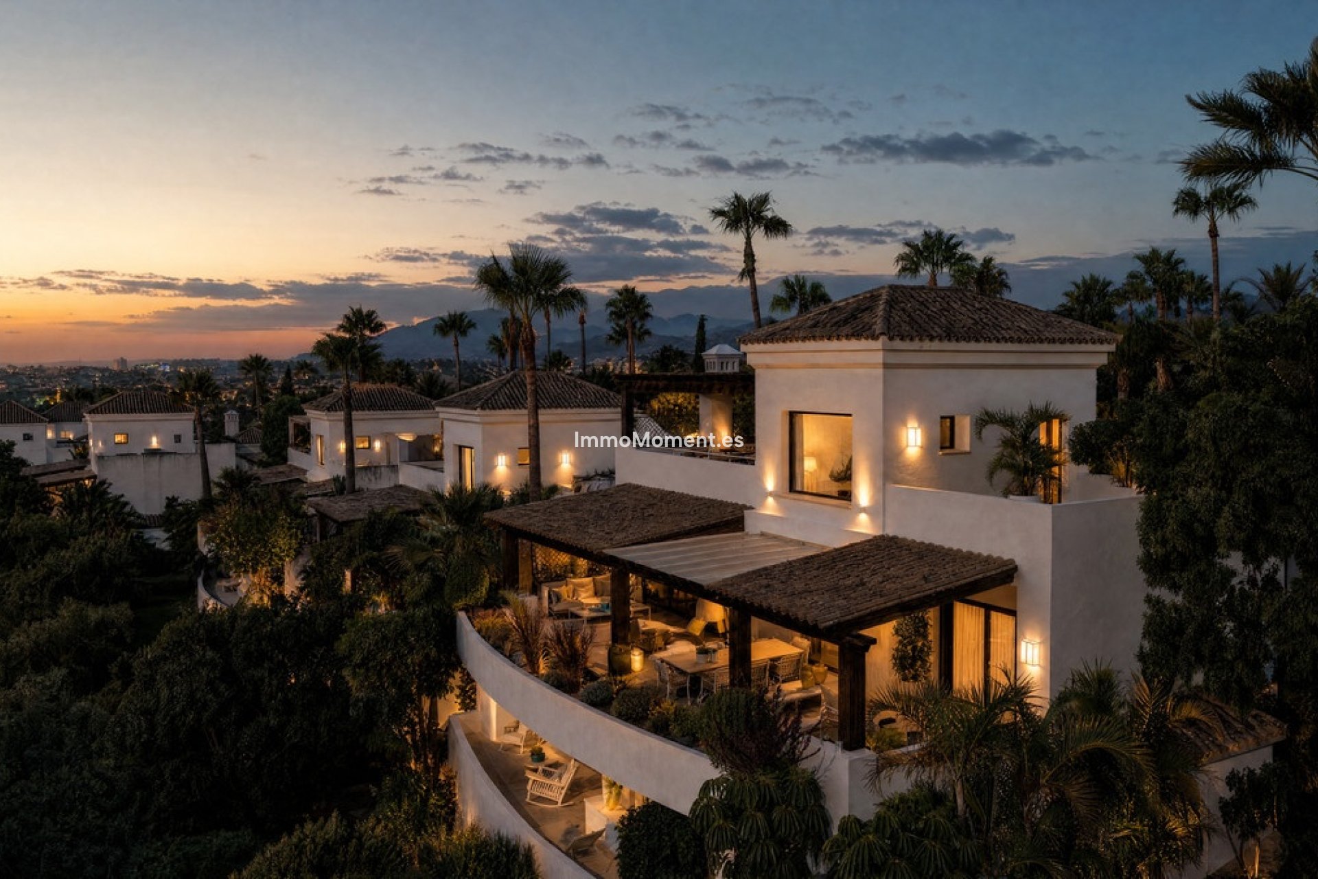Resale - Detached villa - Marbella - The Golden Mile