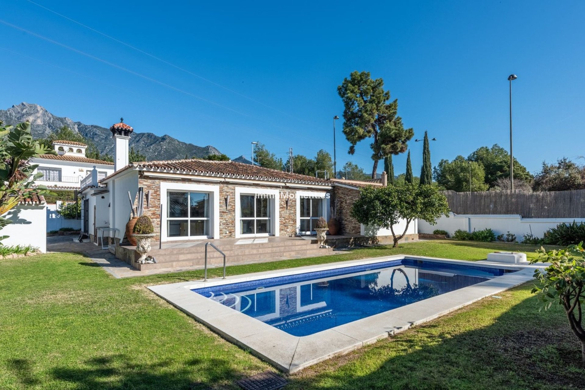 Resale - Detached villa - Marbella - The Golden Mile